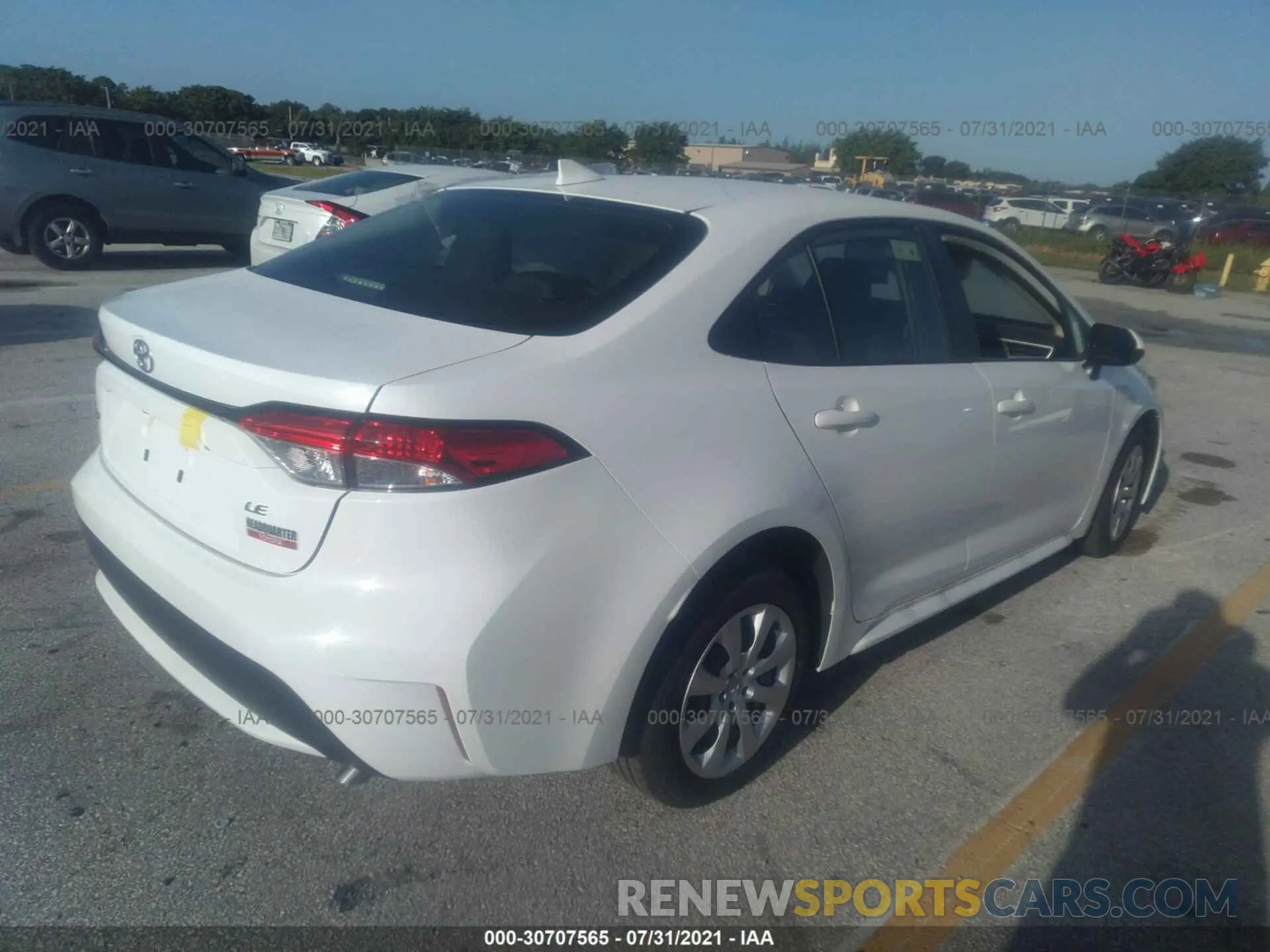 4 fotografías del automóvil dañado JTDEPMAE0MJ186321 TOYOTA COROLLA 2021