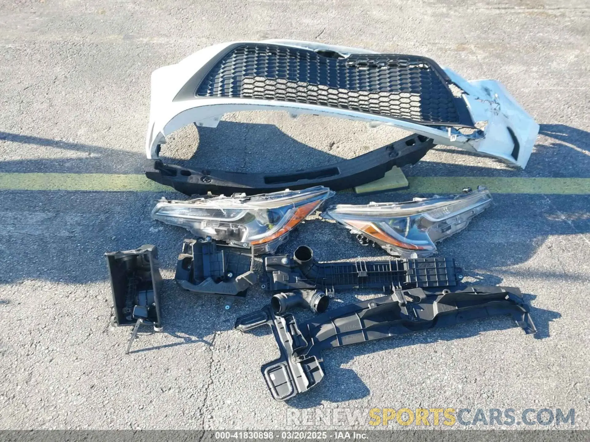 12 fotografías del automóvil dañado JTDEPMAE1MJ126631 TOYOTA COROLLA 2021