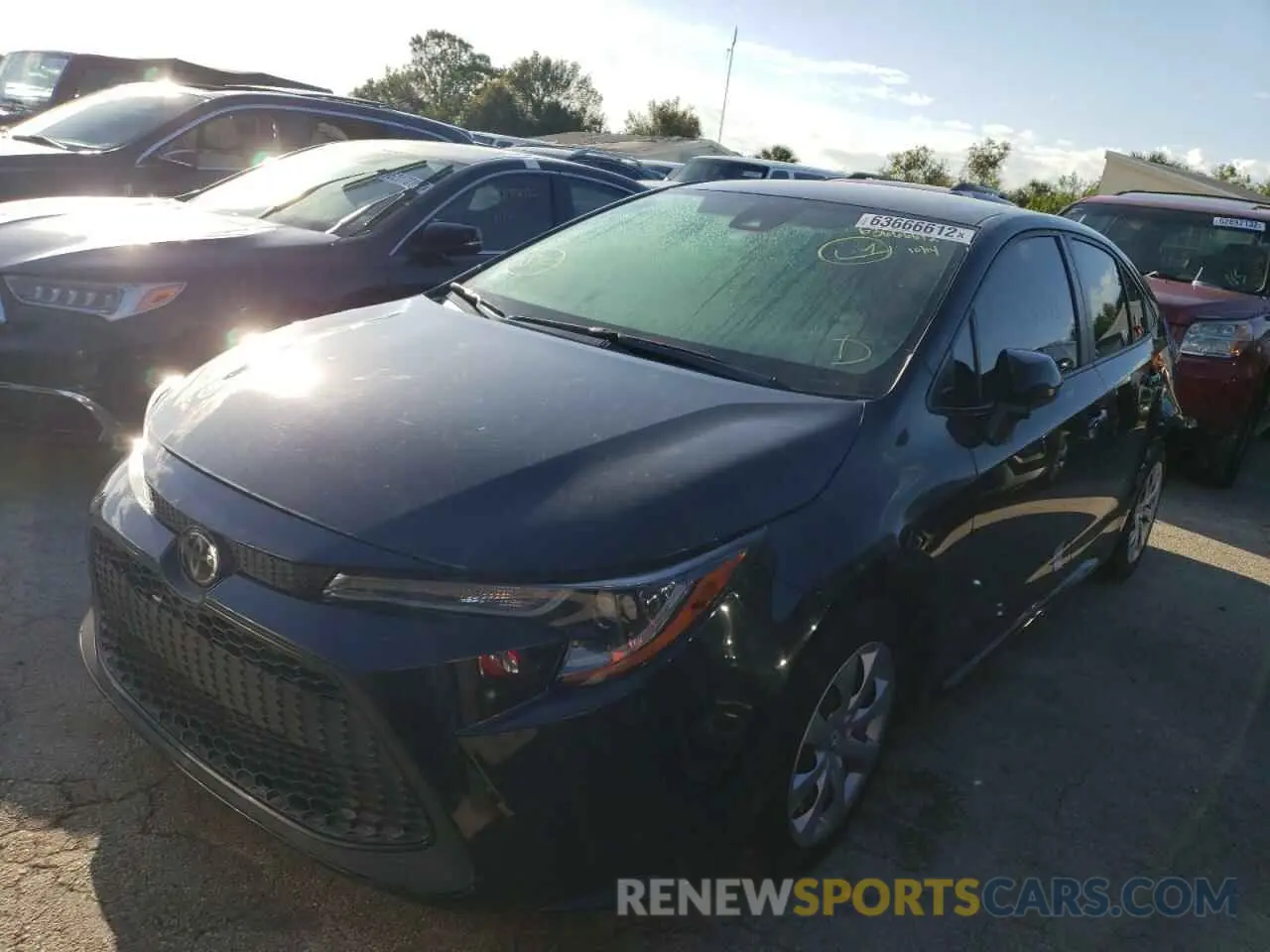 2 fotografías del automóvil dañado JTDEPMAE1MJ126984 TOYOTA COROLLA 2021