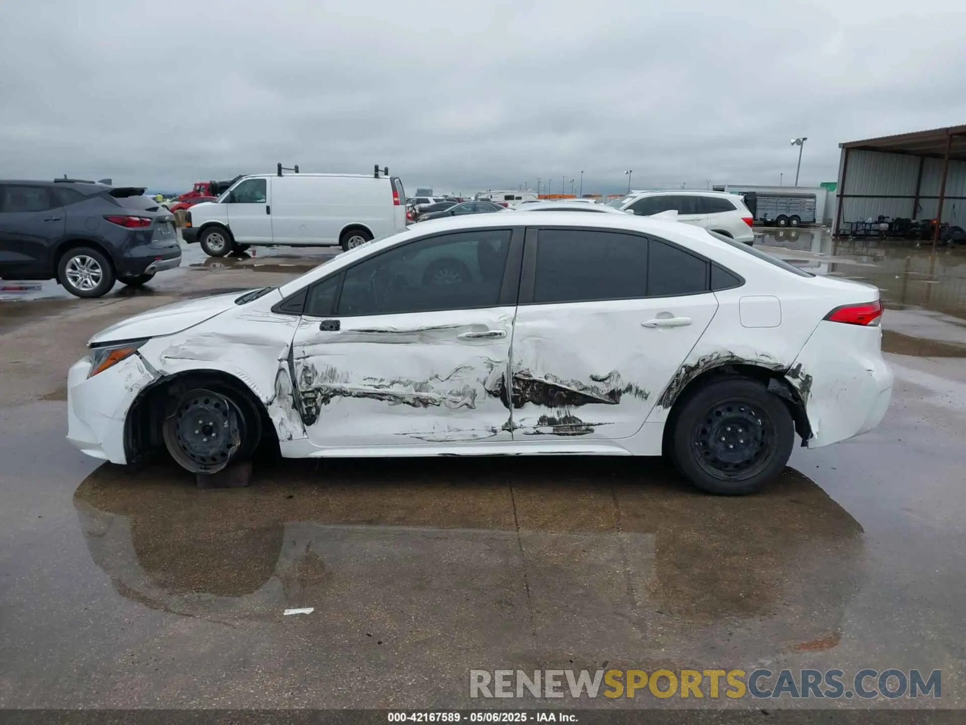 15 fotografías del automóvil dañado JTDEPMAE1MJ140223 TOYOTA COROLLA 2021