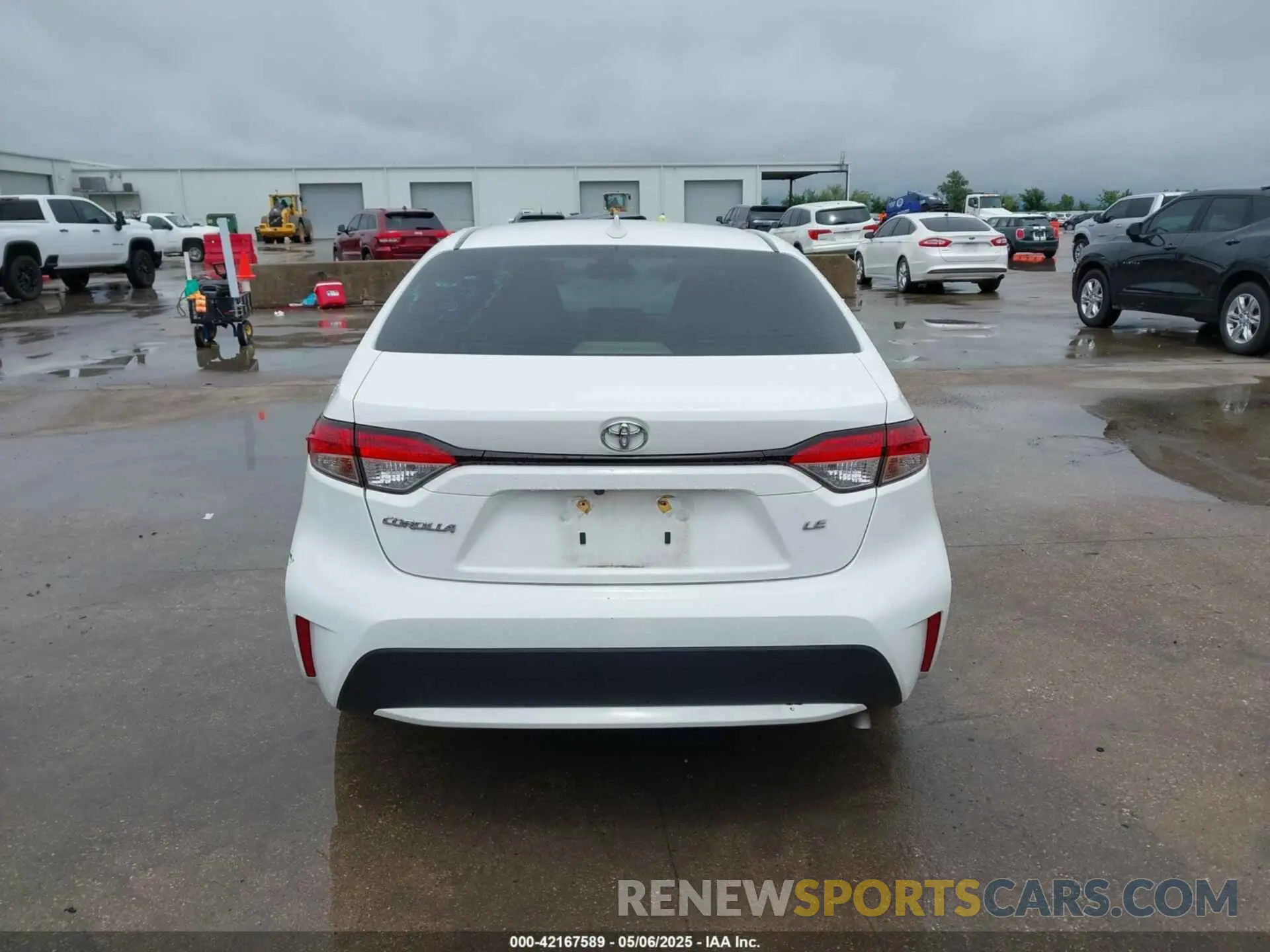17 fotografías del automóvil dañado JTDEPMAE1MJ140223 TOYOTA COROLLA 2021