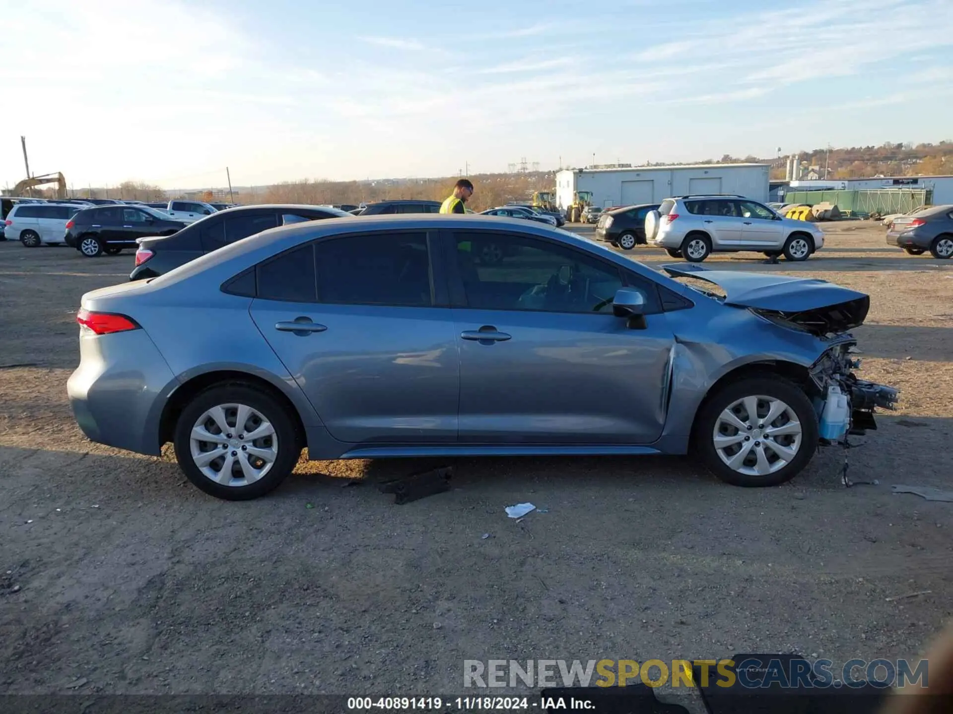 12 fotografías del automóvil dañado JTDEPMAE2MJ126606 TOYOTA COROLLA 2021