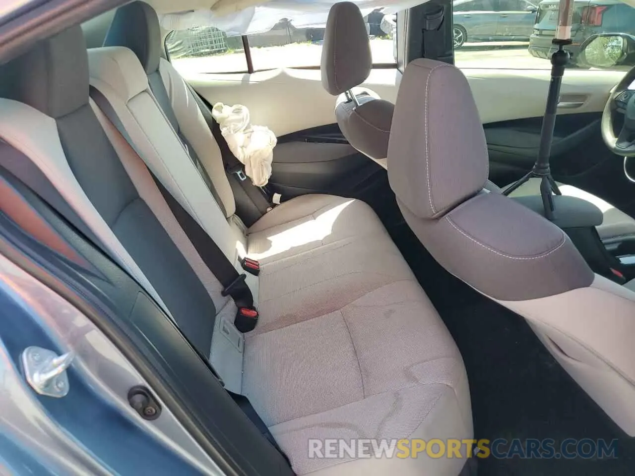 10 fotografías del automóvil dañado JTDEPMAE2MJ144670 TOYOTA COROLLA 2021