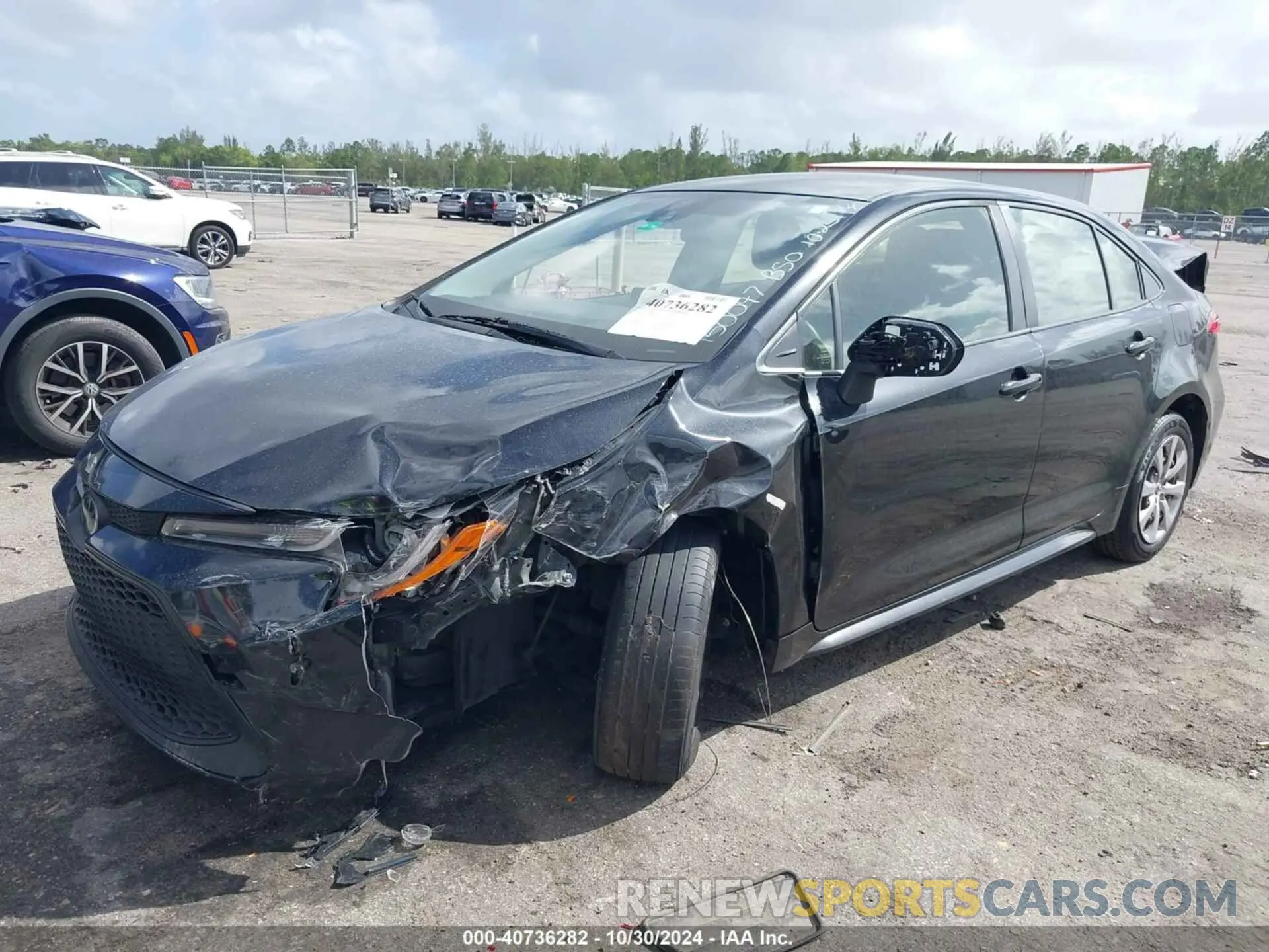 2 fotografías del automóvil dañado JTDEPMAE2MJ150047 TOYOTA COROLLA 2021