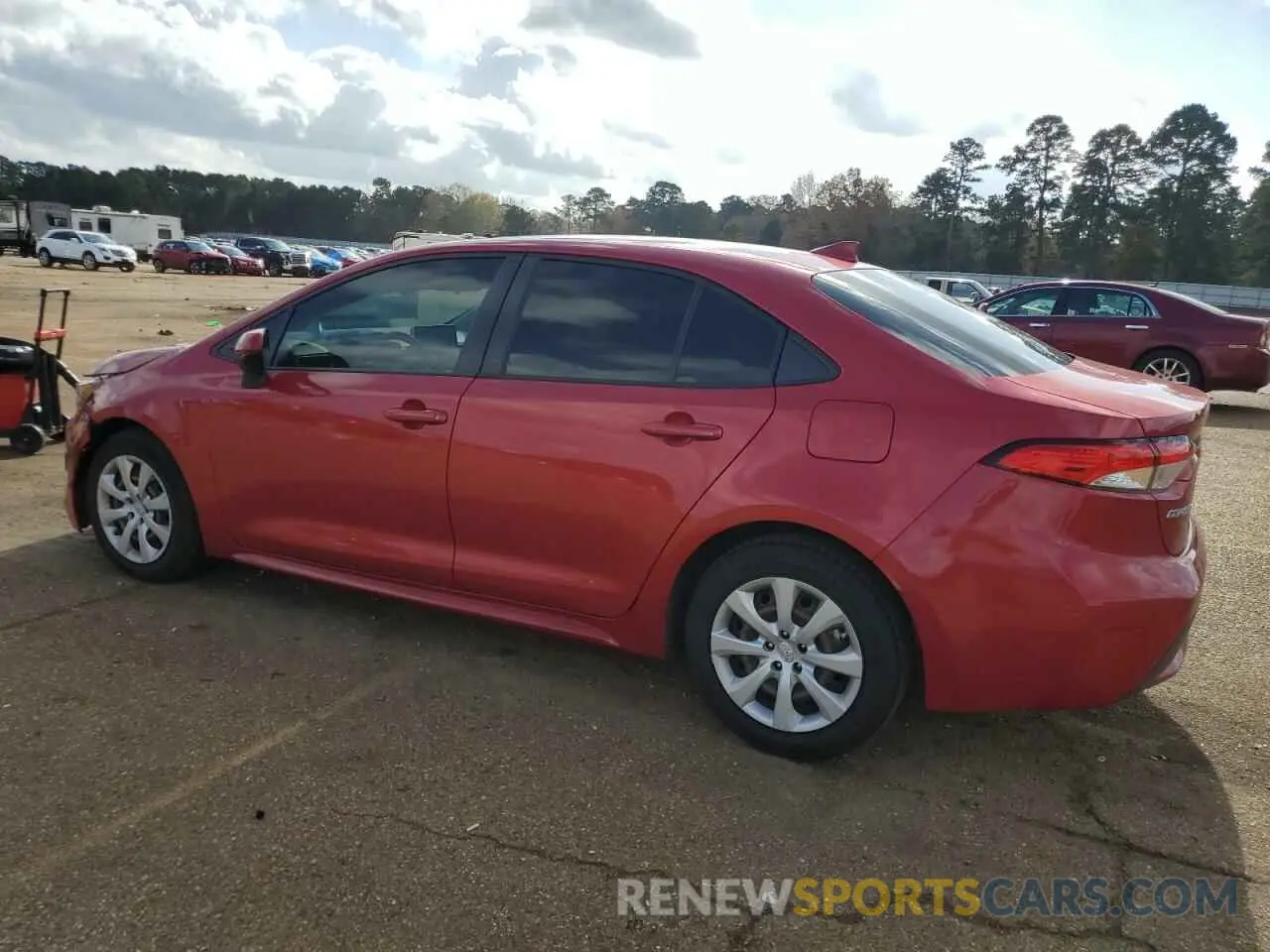 2 fotografías del automóvil dañado JTDEPMAE3MJ132012 TOYOTA COROLLA 2021