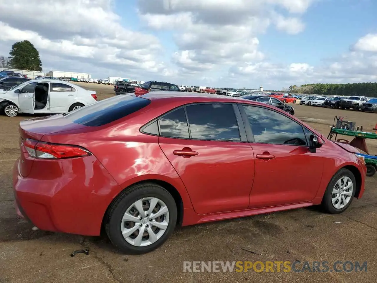 3 fotografías del automóvil dañado JTDEPMAE3MJ132012 TOYOTA COROLLA 2021