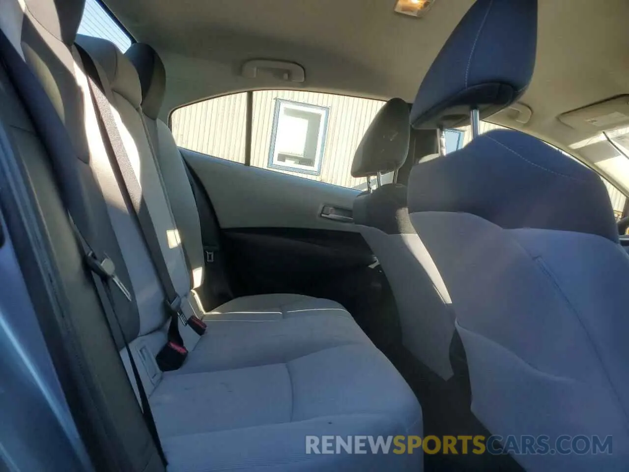 11 fotografías del automóvil dañado JTDEPMAE3MJ133502 TOYOTA COROLLA 2021