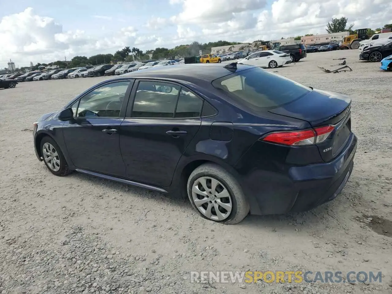 2 fotografías del automóvil dañado JTDEPMAE3MJ137713 TOYOTA COROLLA 2021