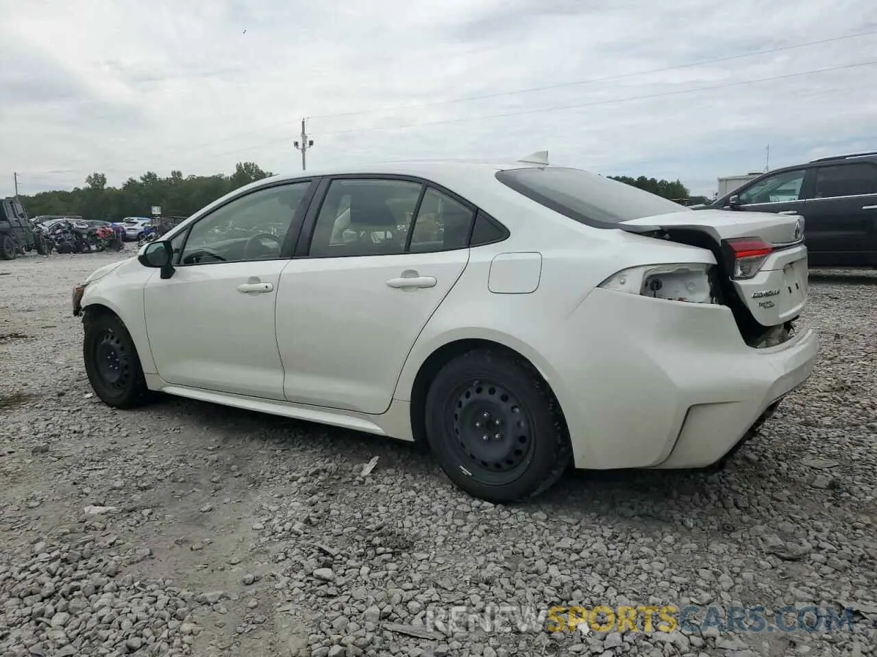 2 fotografías del automóvil dañado JTDEPMAE3MJ138019 TOYOTA COROLLA 2021