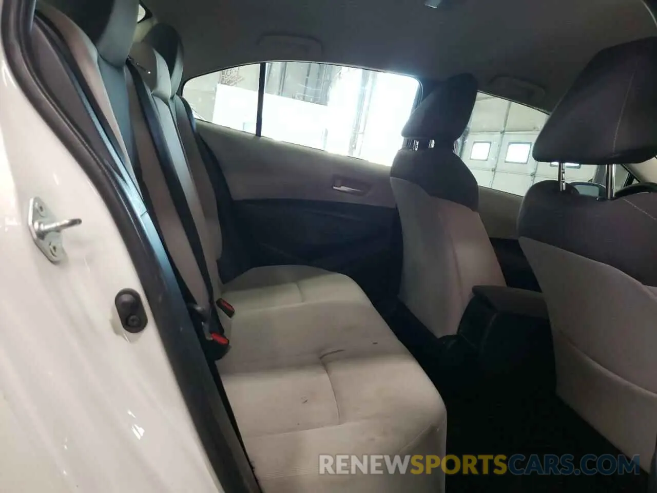 10 fotografías del automóvil dañado JTDEPMAE3MJ148582 TOYOTA COROLLA 2021