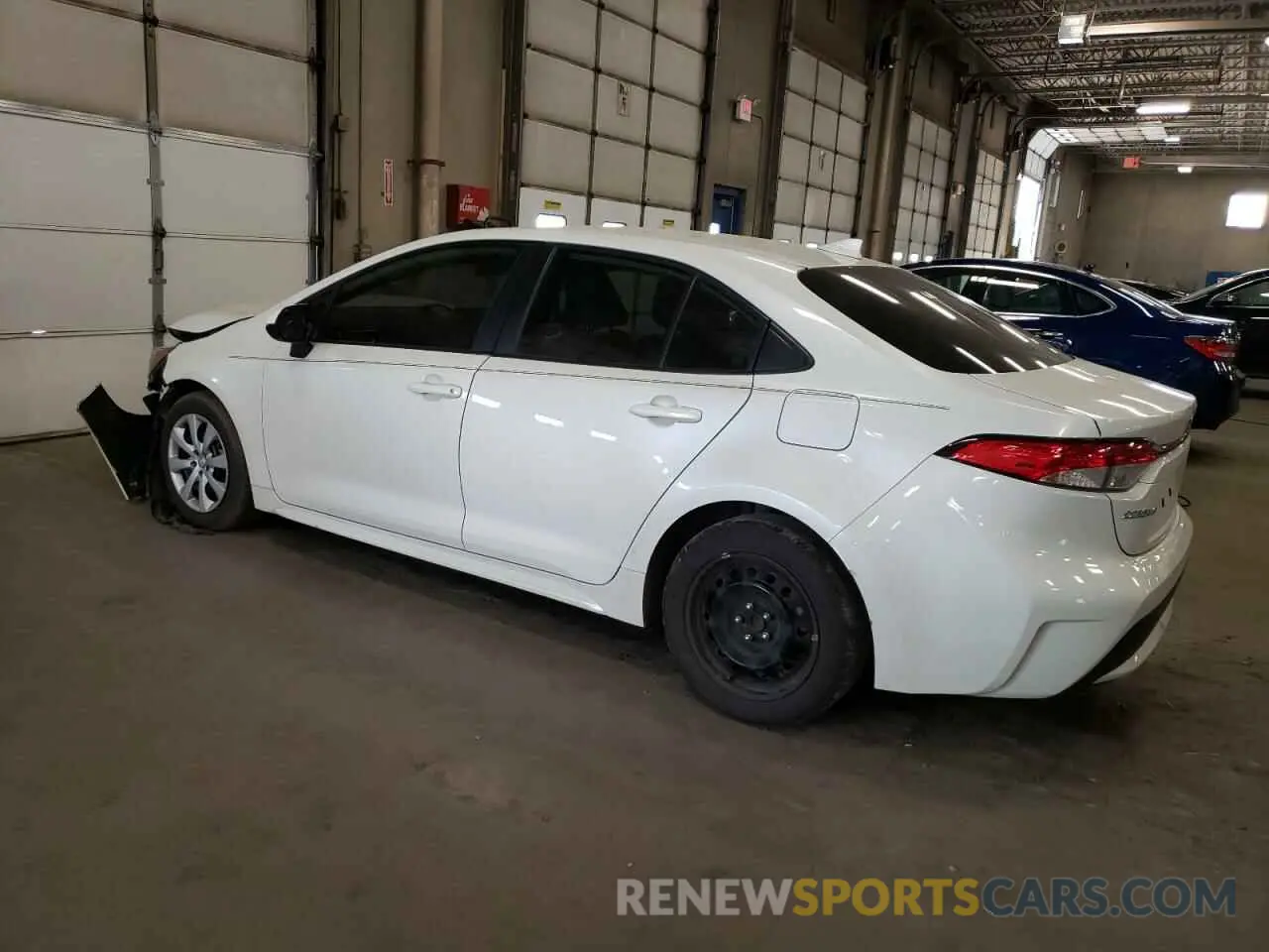 2 fotografías del automóvil dañado JTDEPMAE3MJ148582 TOYOTA COROLLA 2021