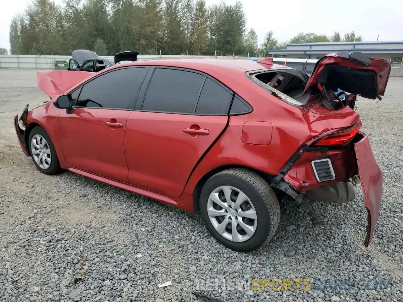 2 fotografías del automóvil dañado JTDEPMAE3MJ174471 TOYOTA COROLLA 2021