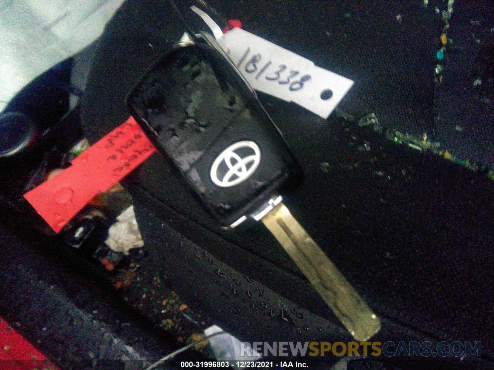 11 fotografías del automóvil dañado JTDEPMAE3MJ181338 TOYOTA COROLLA 2021