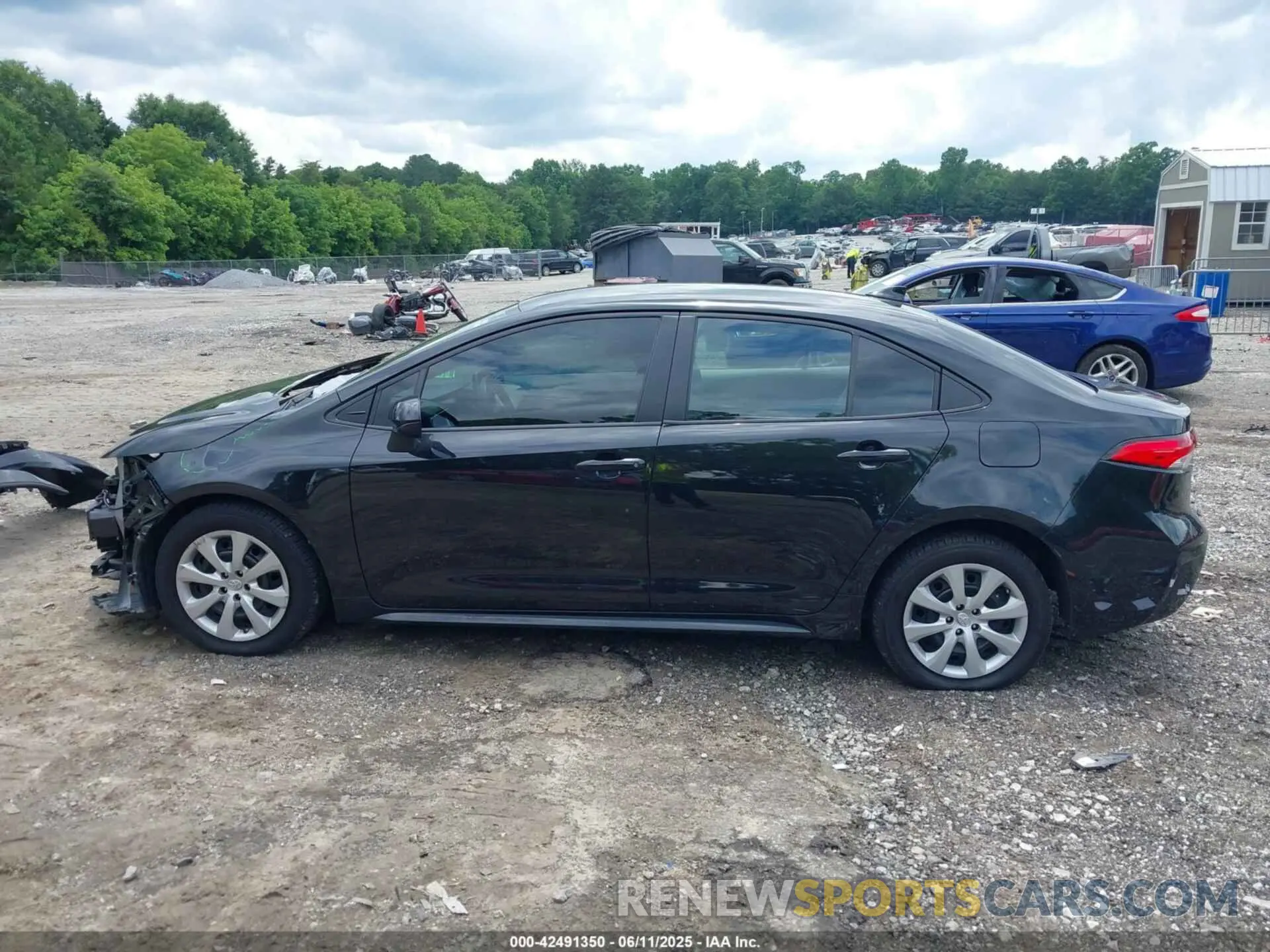 15 fotografías del automóvil dañado JTDEPMAE3MJ184112 TOYOTA COROLLA 2021