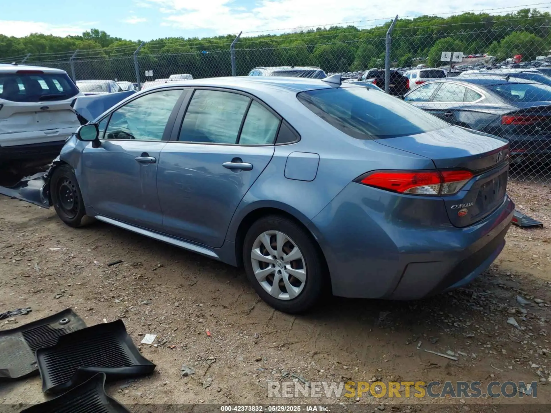 3 fotografías del automóvil dañado JTDEPMAE4MJ140703 TOYOTA COROLLA 2021