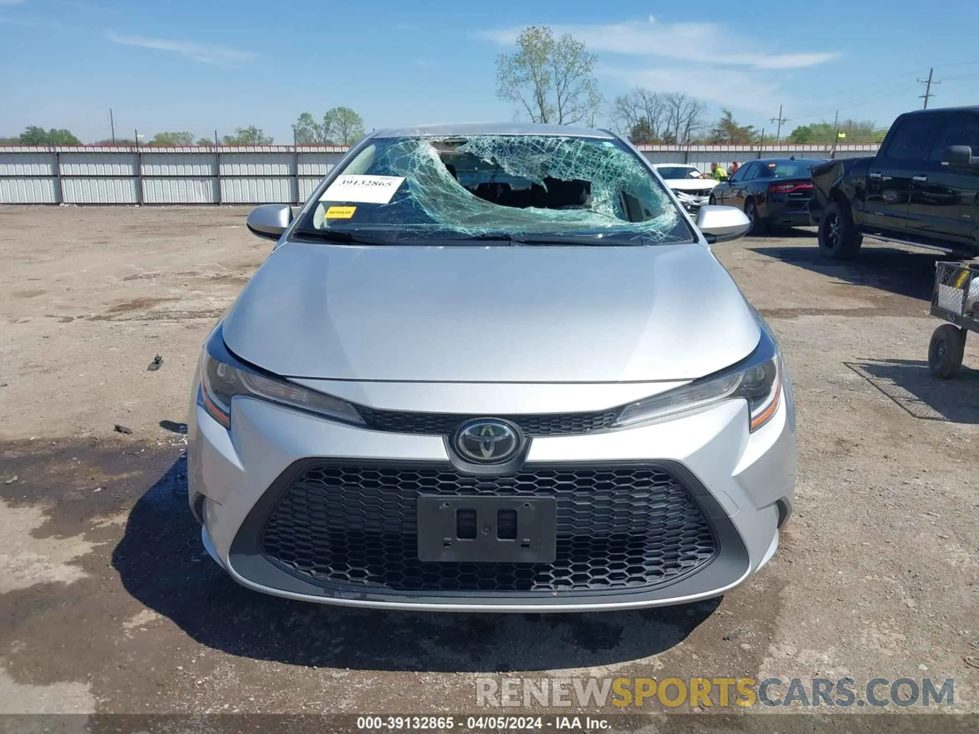 12 fotografías del automóvil dañado JTDEPMAE4MJ153984 TOYOTA COROLLA 2021