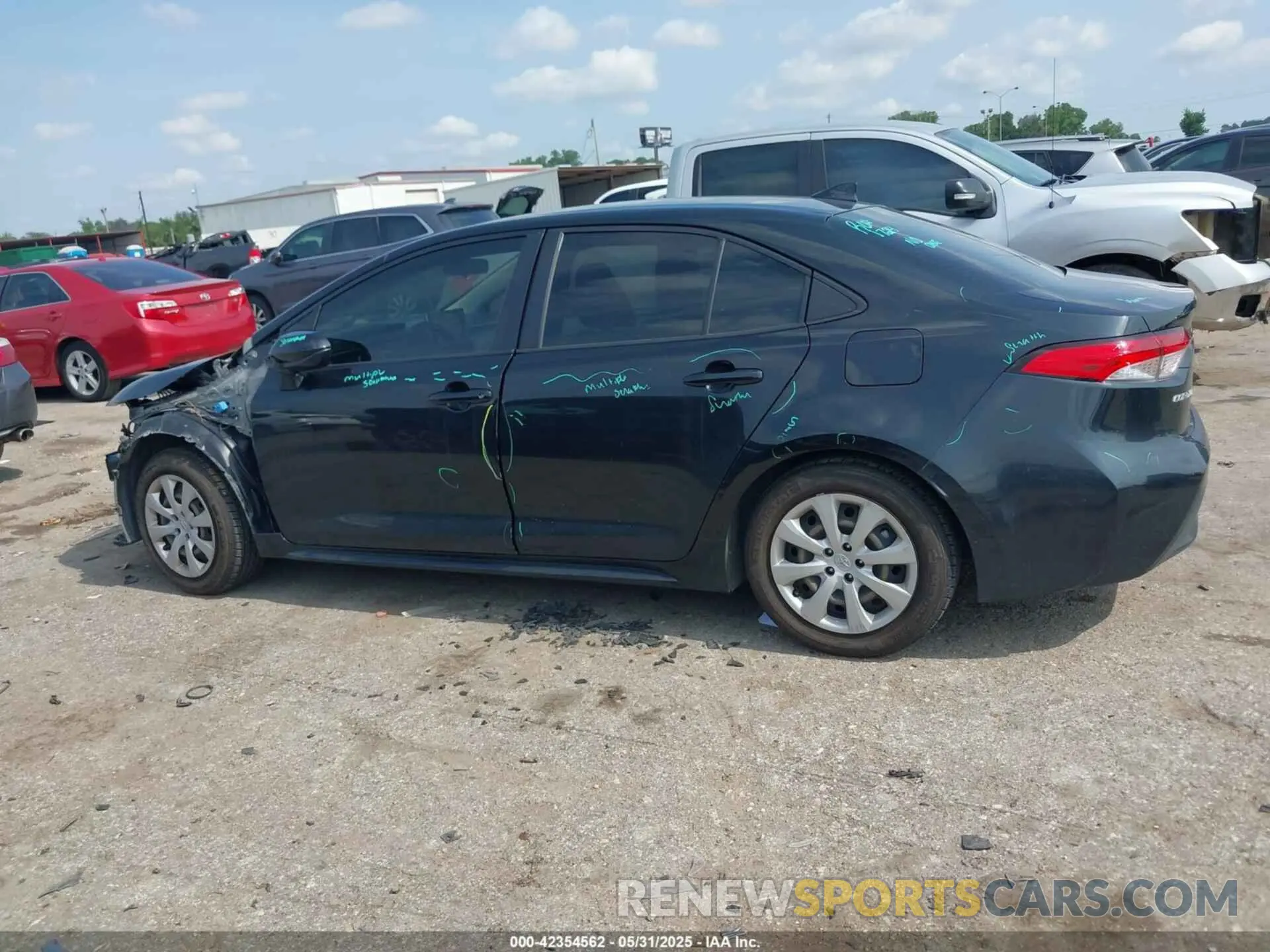 15 fotografías del automóvil dañado JTDEPMAE4MJ166315 TOYOTA COROLLA 2021