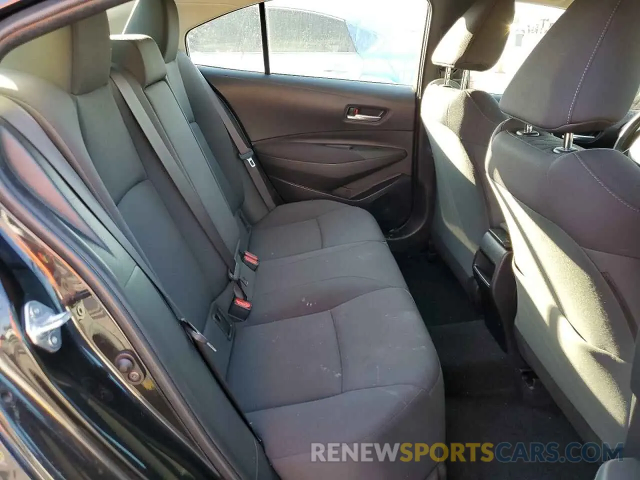 10 fotografías del automóvil dañado JTDEPMAE4MJ171028 TOYOTA COROLLA 2021