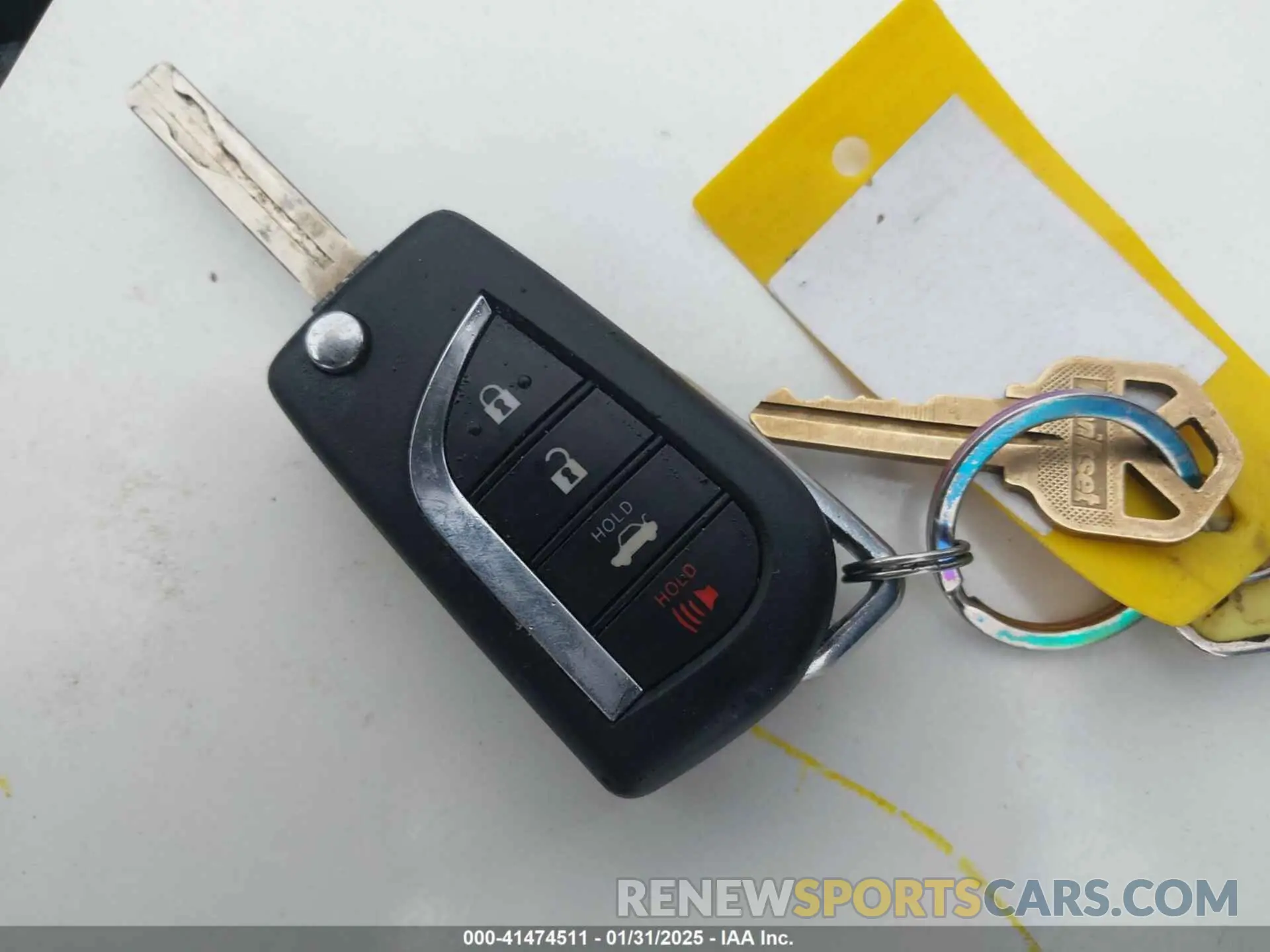 11 fotografías del automóvil dañado JTDEPMAE4MJ181025 TOYOTA COROLLA 2021