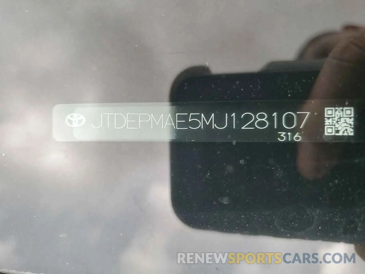 12 fotografías del automóvil dañado JTDEPMAE5MJ128107 TOYOTA COROLLA 2021
