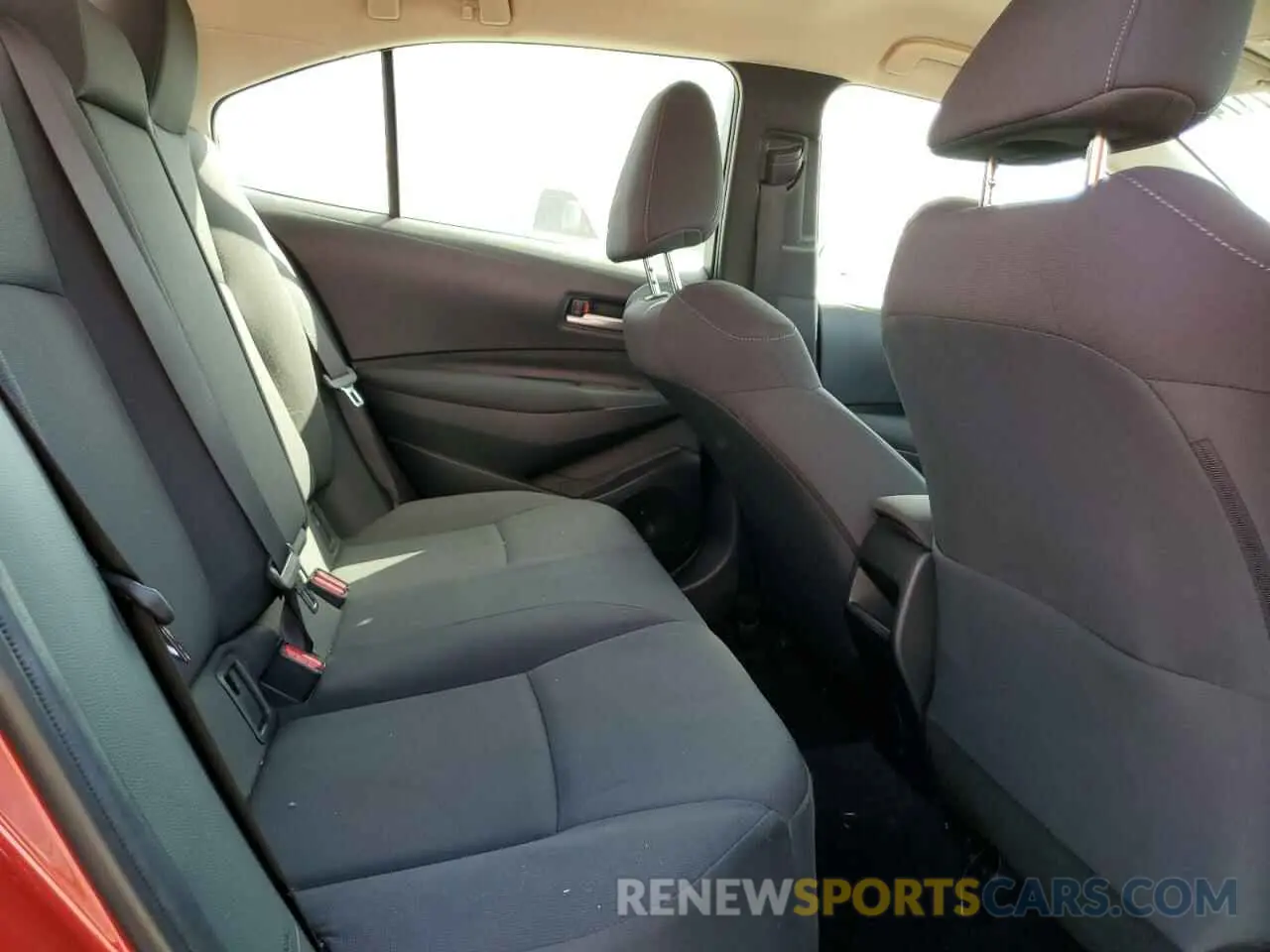 10 fotografías del automóvil dañado JTDEPMAE5MJ138443 TOYOTA COROLLA 2021
