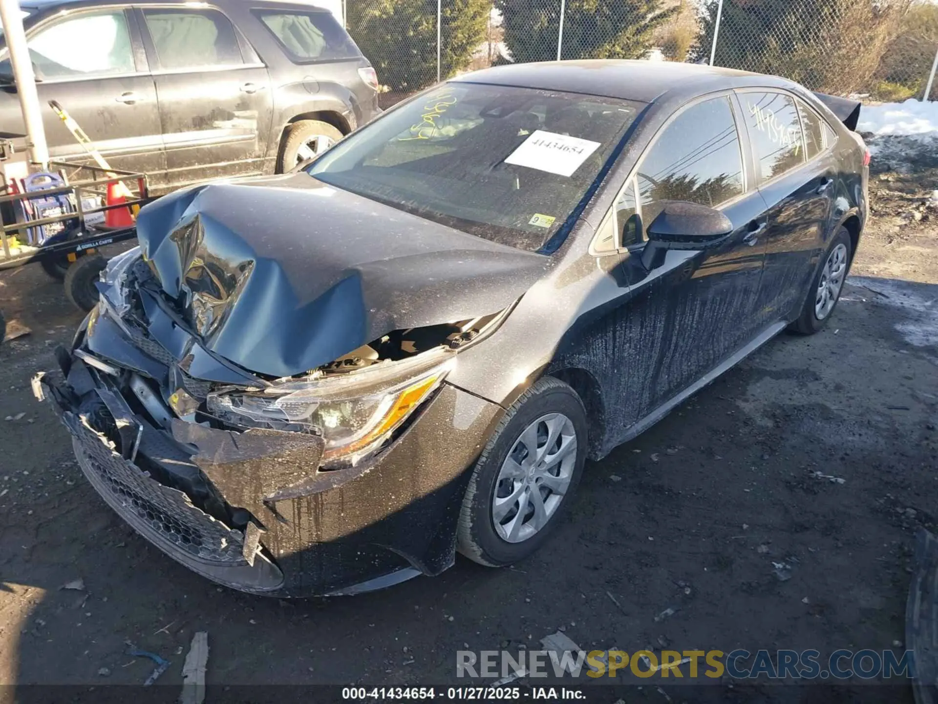 2 fotografías del automóvil dañado JTDEPMAE5MJ155601 TOYOTA COROLLA 2021