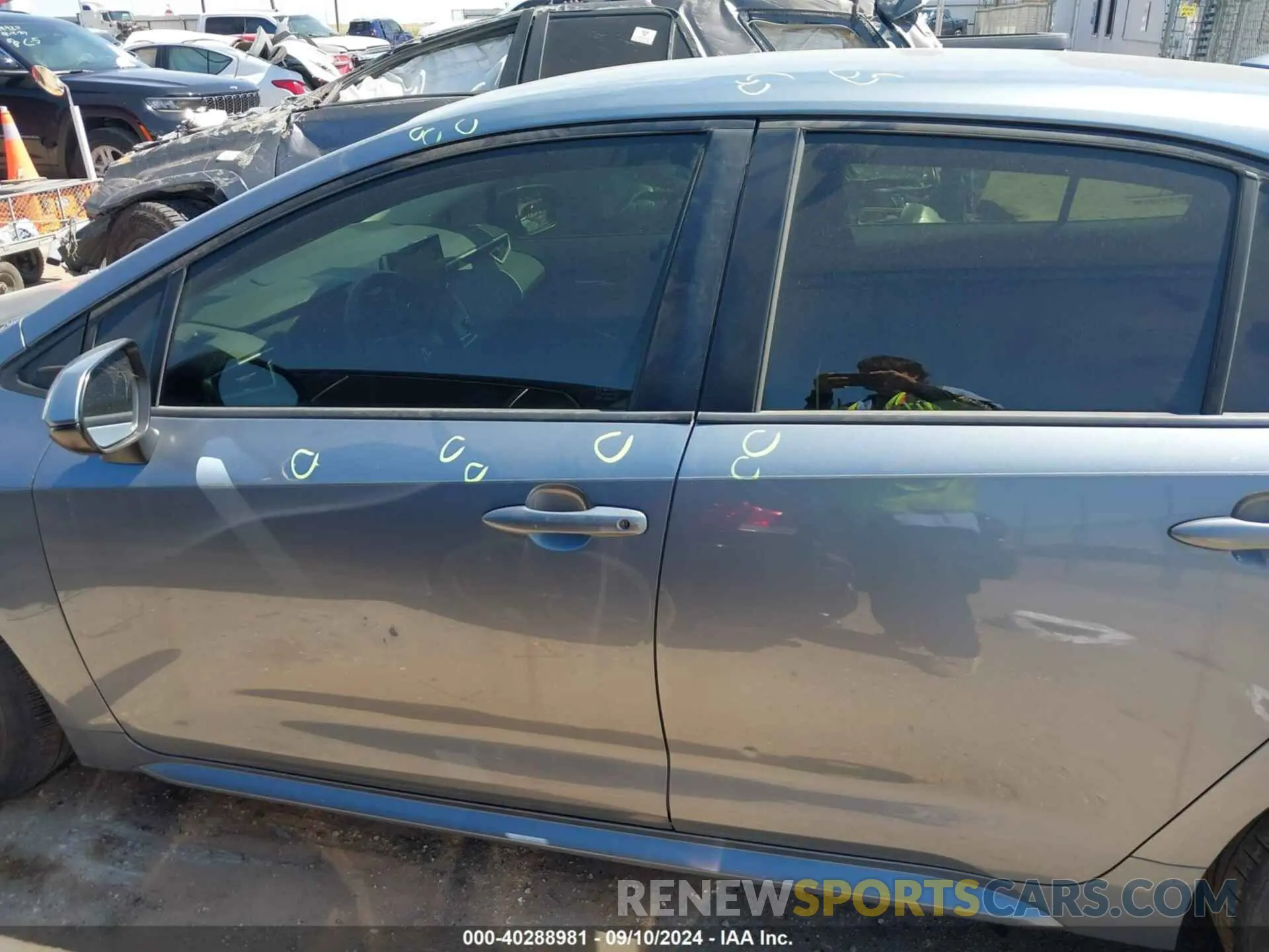 15 fotografías del automóvil dañado JTDEPMAE6MJ118220 TOYOTA COROLLA 2021