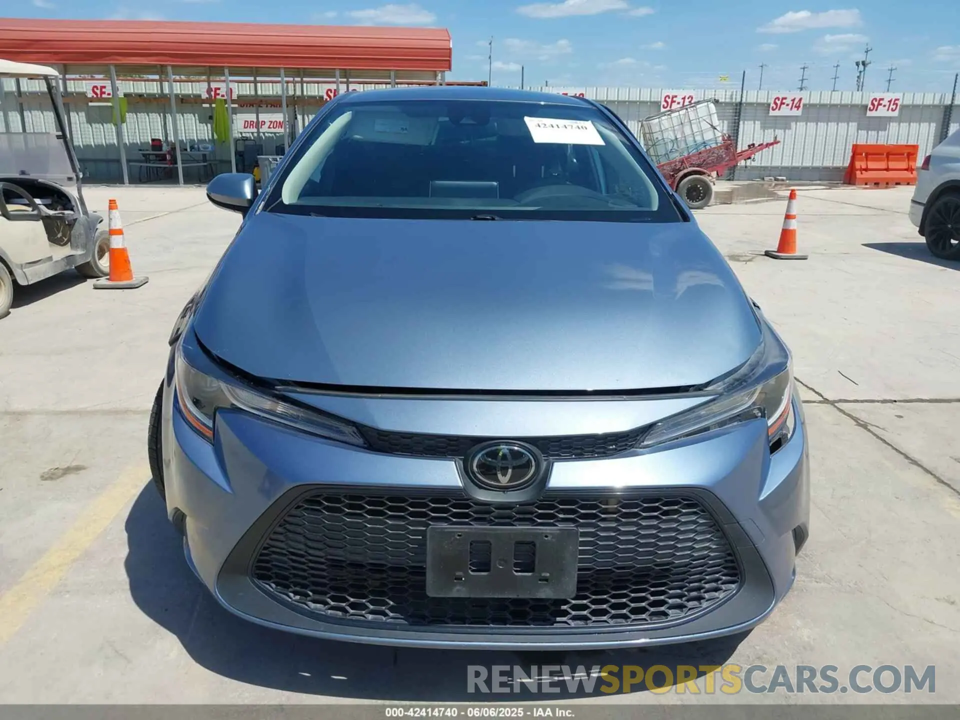 12 fotografías del automóvil dañado JTDEPMAE6MJ124132 TOYOTA COROLLA 2021