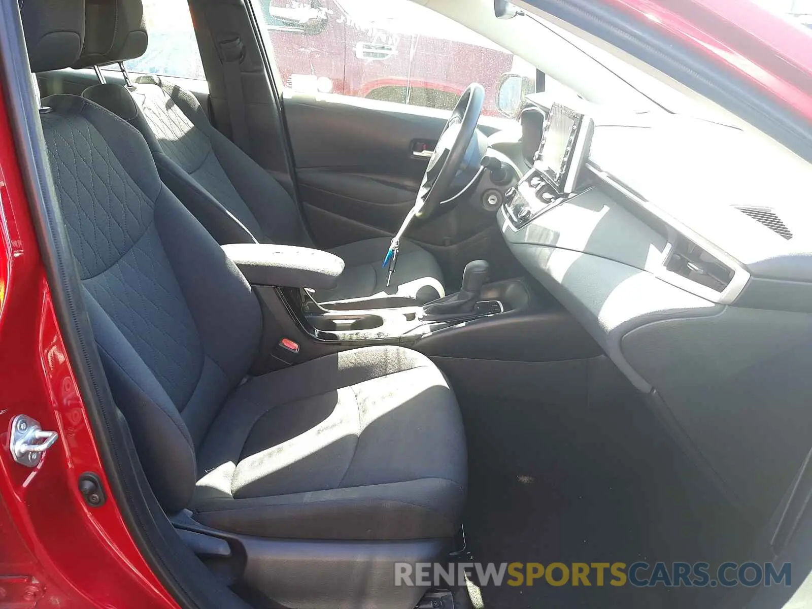 5 fotografías del automóvil dañado JTDEPMAE6MJ132697 TOYOTA COROLLA 2021