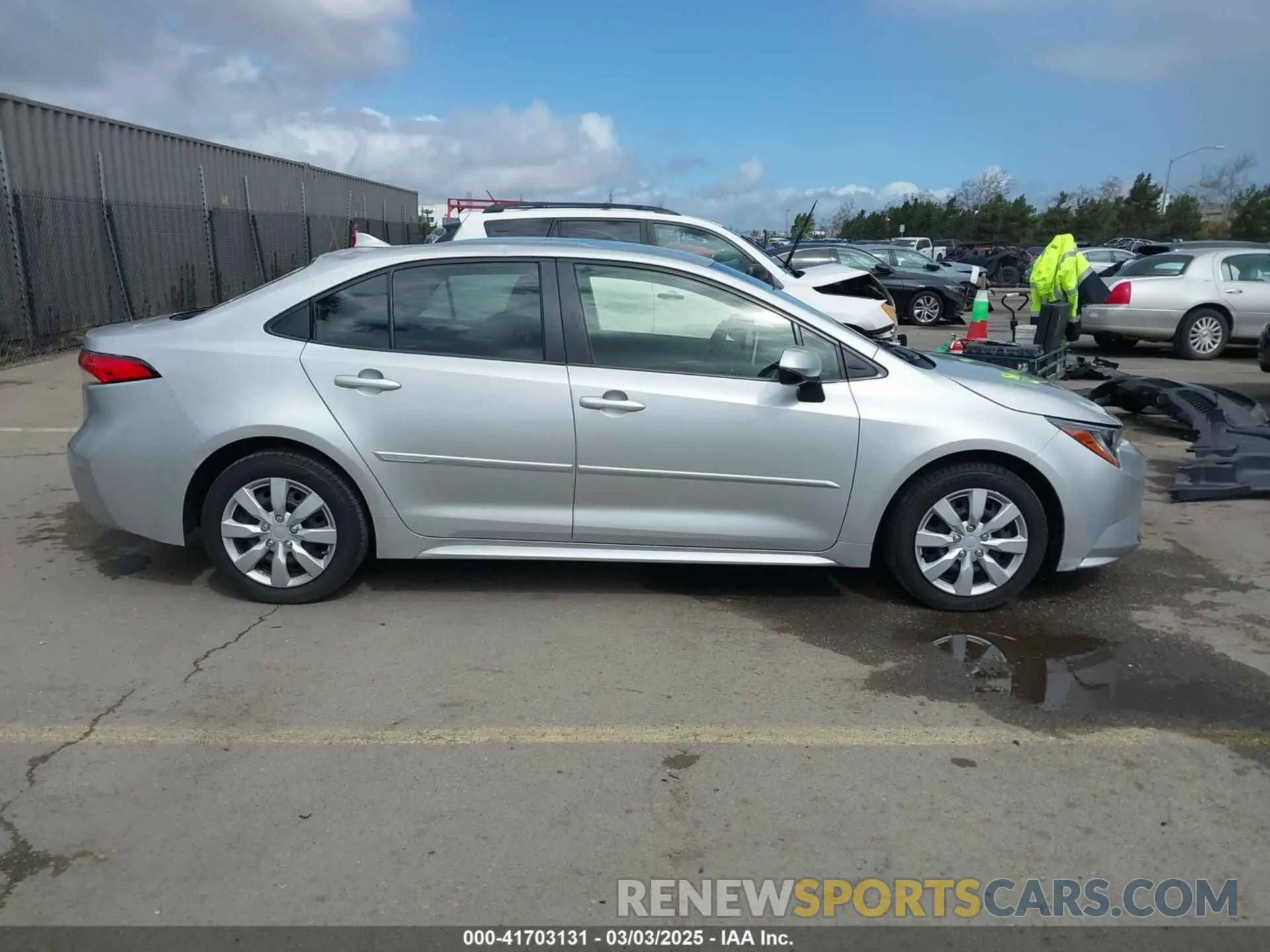13 fotografías del automóvil dañado JTDEPMAE6MJ133073 TOYOTA COROLLA 2021
