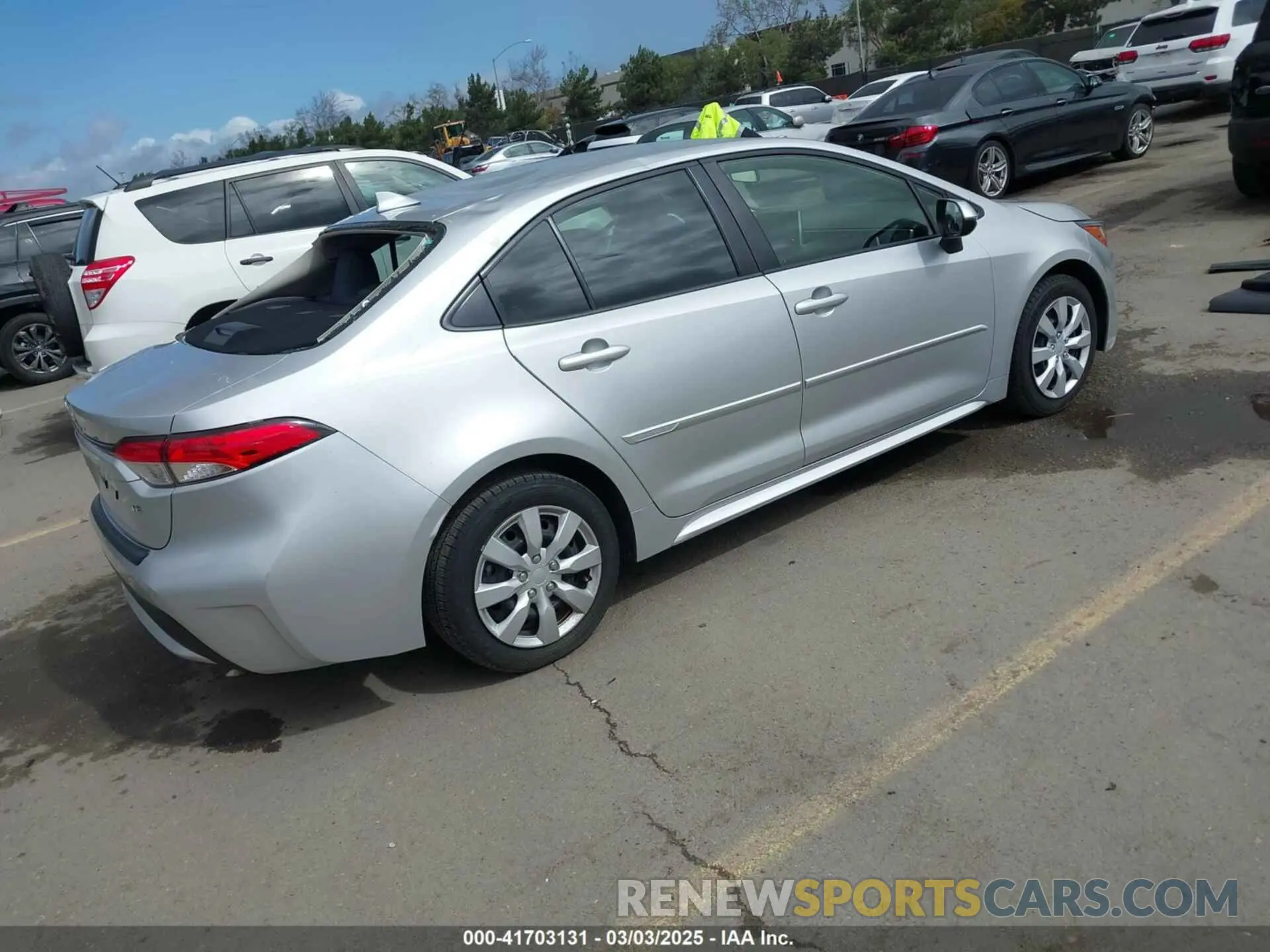 4 fotografías del automóvil dañado JTDEPMAE6MJ133073 TOYOTA COROLLA 2021