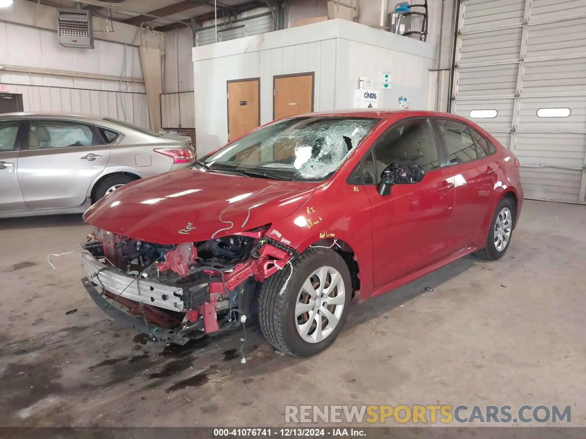 2 fotografías del automóvil dañado JTDEPMAE6MJ134885 TOYOTA COROLLA 2021