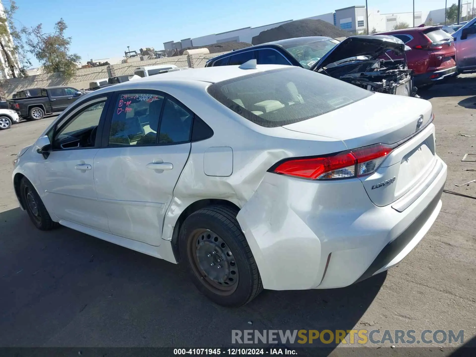15 fotografías del automóvil dañado JTDEPMAE6MJ135180 TOYOTA COROLLA 2021