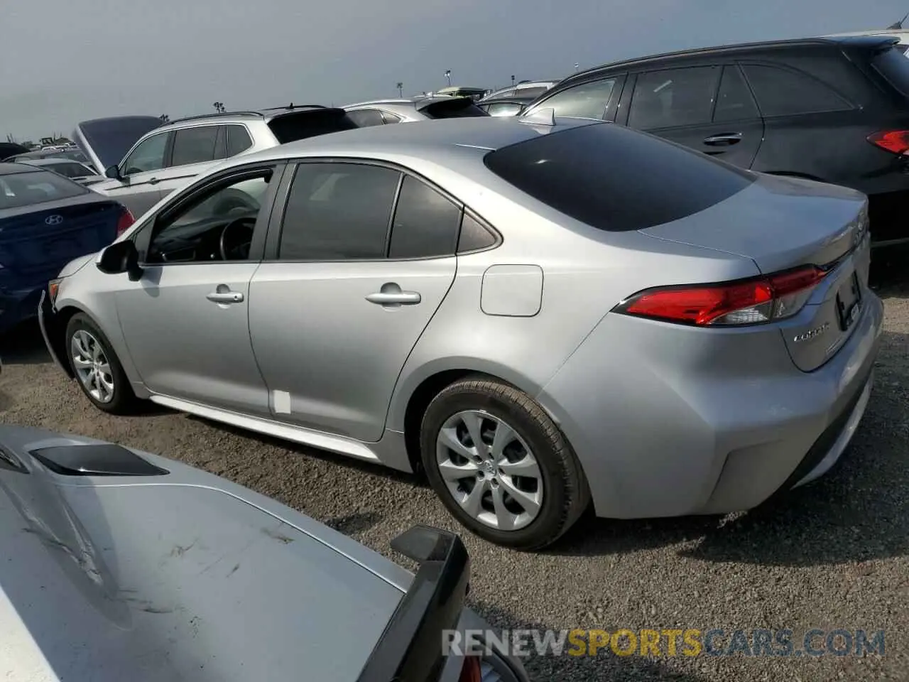 2 fotografías del automóvil dañado JTDEPMAE6MJ140802 TOYOTA COROLLA 2021
