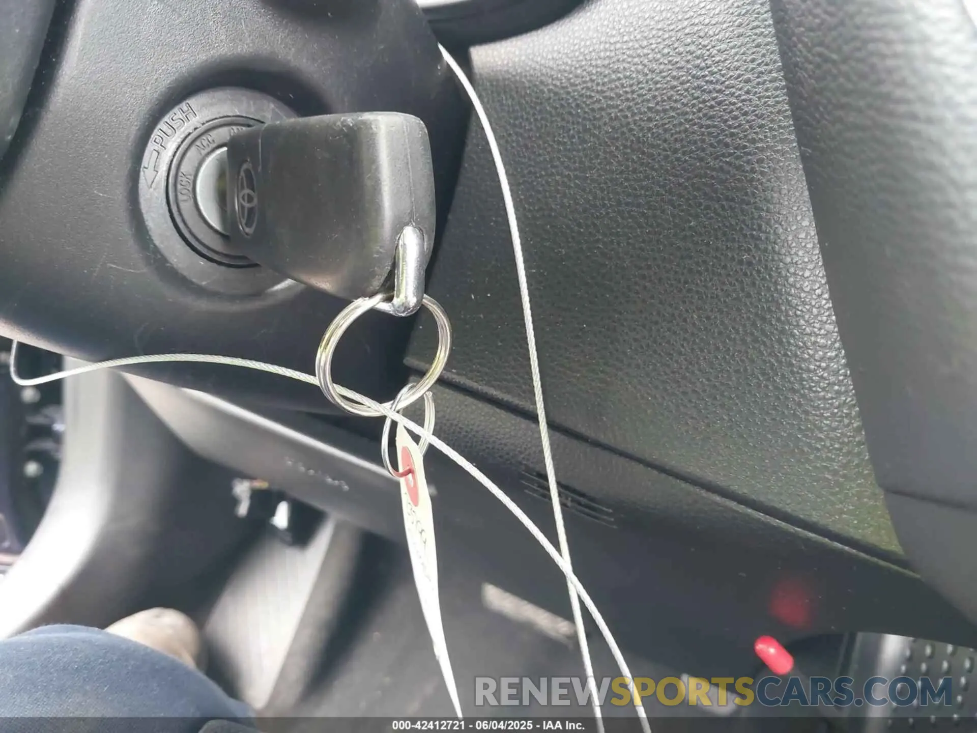11 fotografías del automóvil dañado JTDEPMAE6MJ157230 TOYOTA COROLLA 2021