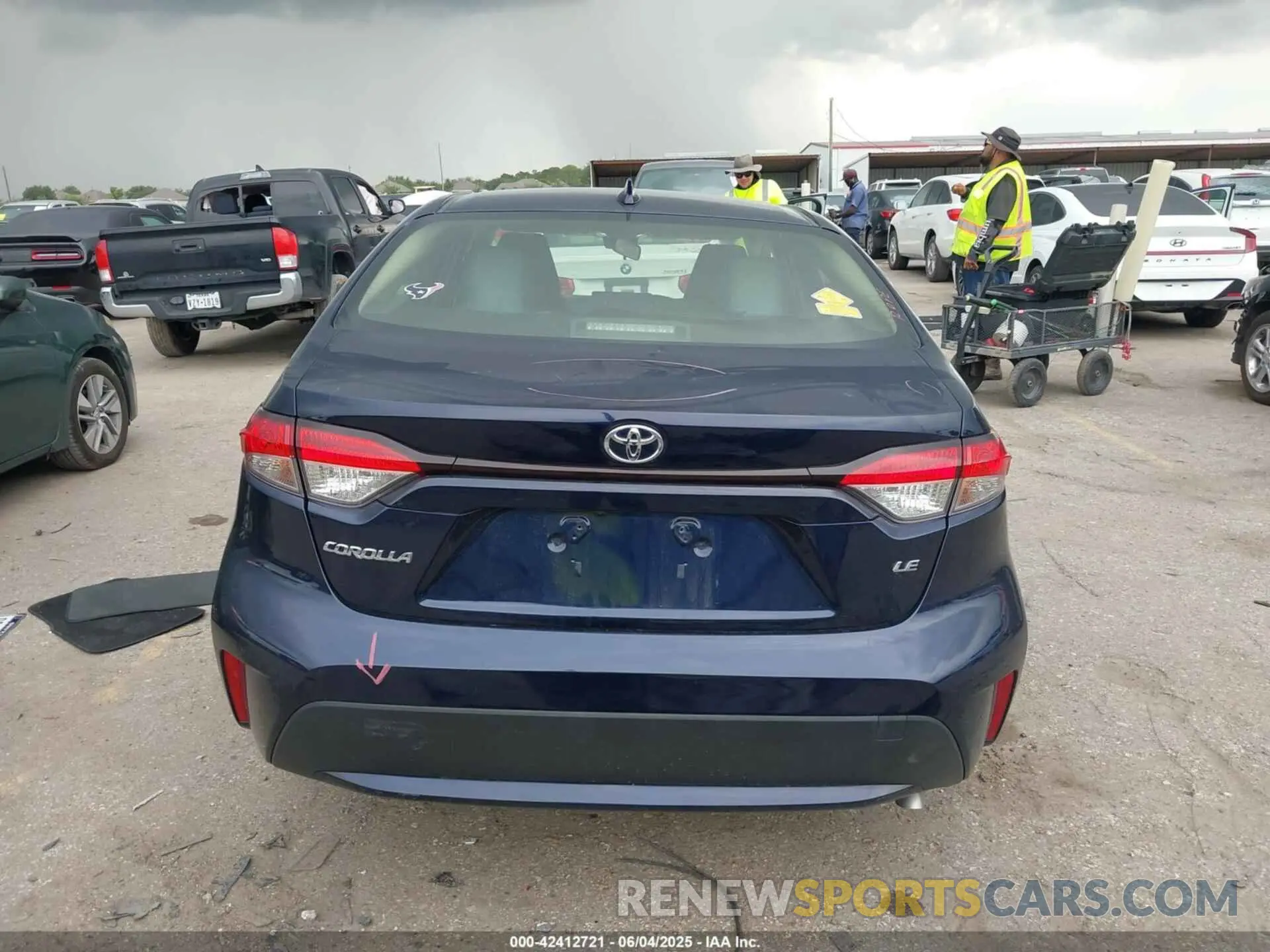 16 fotografías del automóvil dañado JTDEPMAE6MJ157230 TOYOTA COROLLA 2021