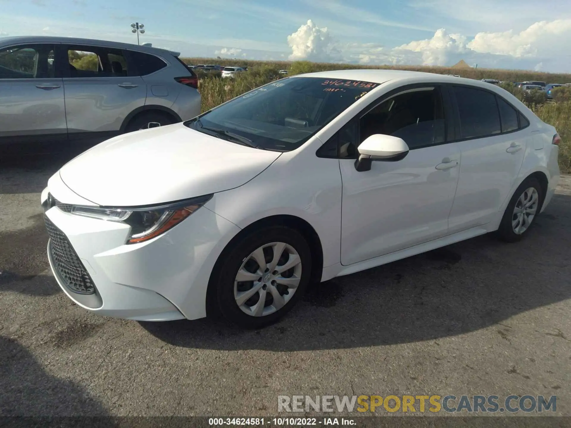 2 fotografías del automóvil dañado JTDEPMAE6MJ165201 TOYOTA COROLLA 2021