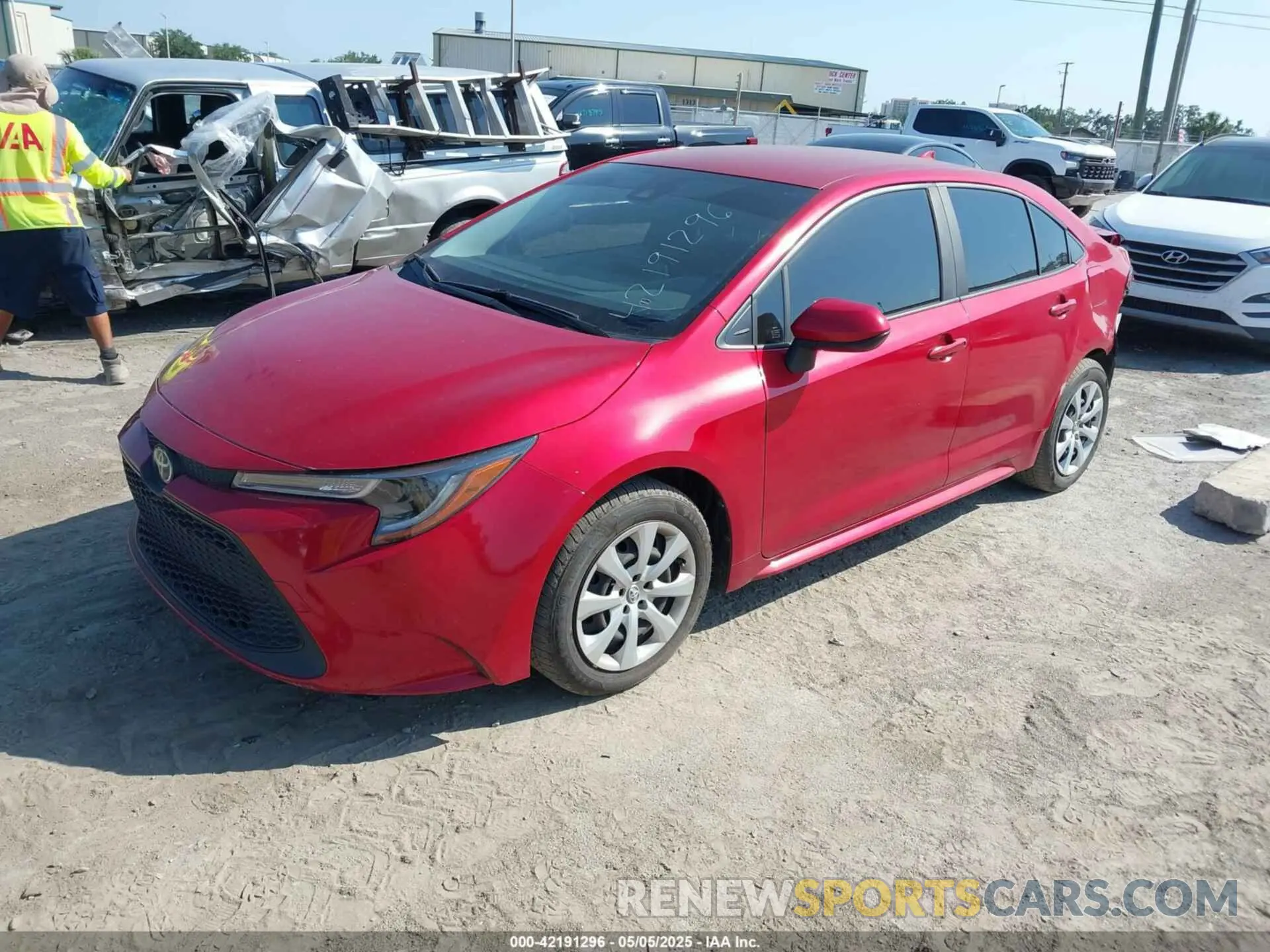 2 fotografías del automóvil dañado JTDEPMAE6MJ168776 TOYOTA COROLLA 2021