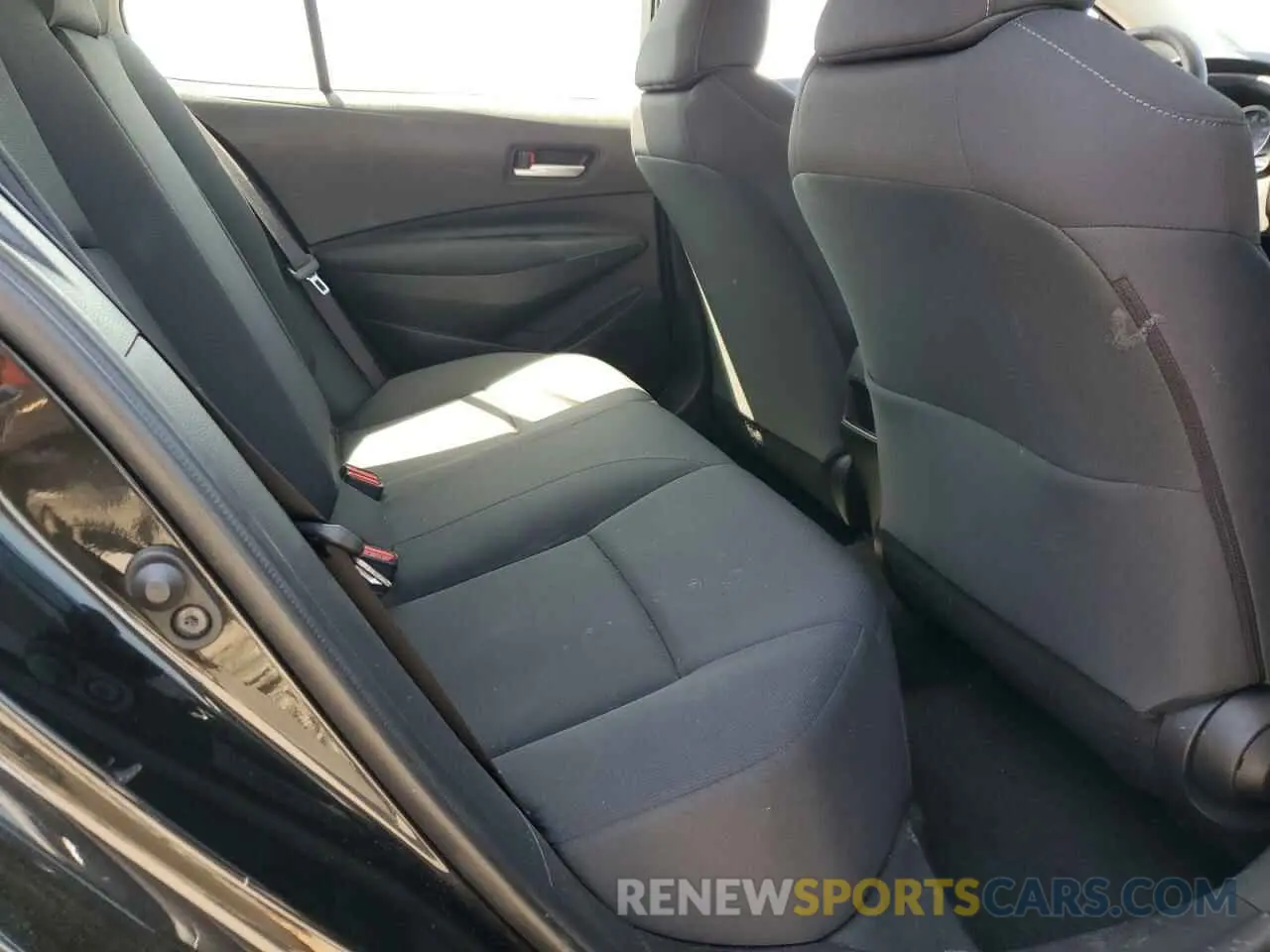 10 fotografías del automóvil dañado JTDEPMAE7MJ119862 TOYOTA COROLLA 2021