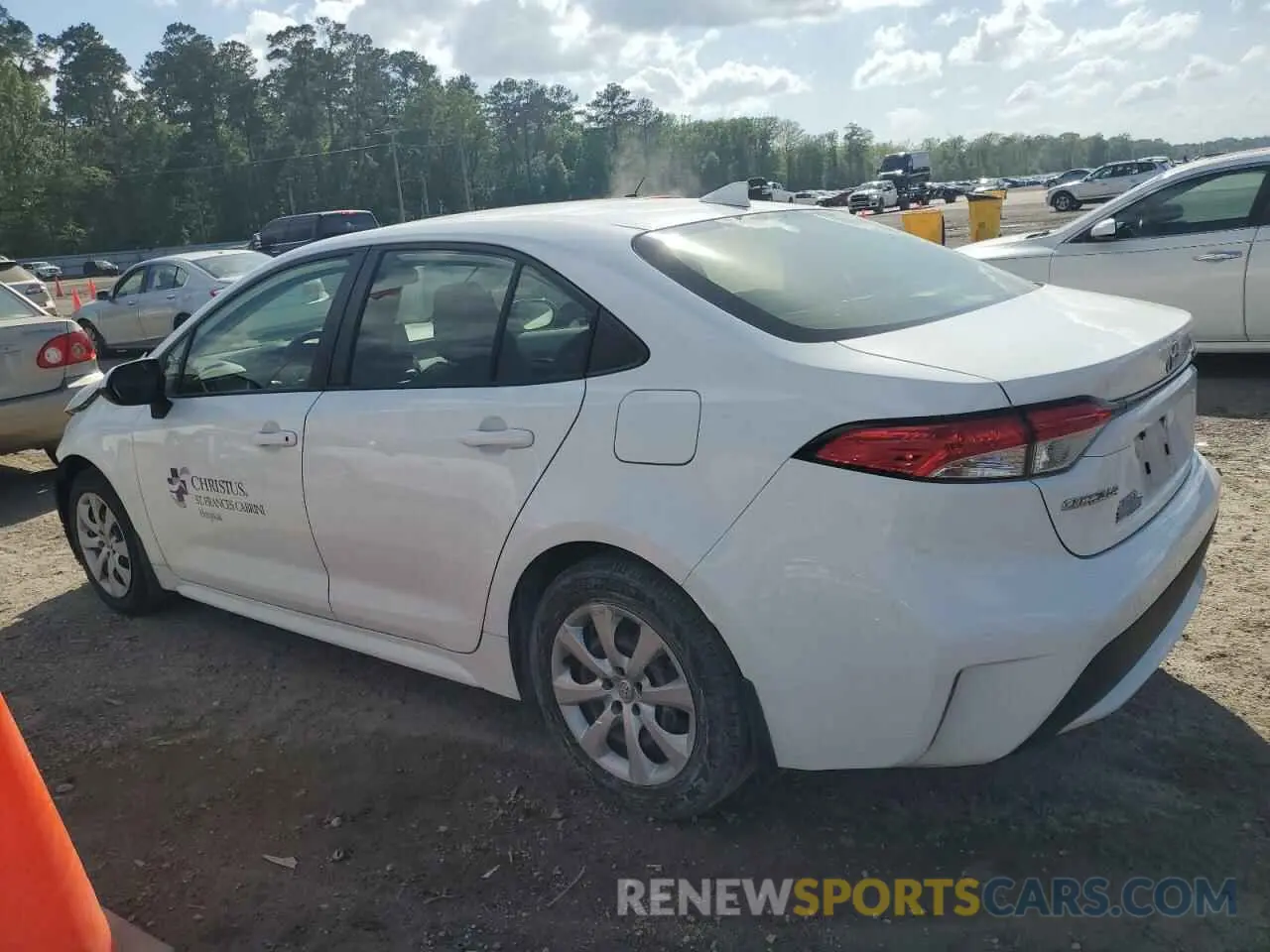2 fotografías del automóvil dañado JTDEPMAE7MJ133017 TOYOTA COROLLA 2021