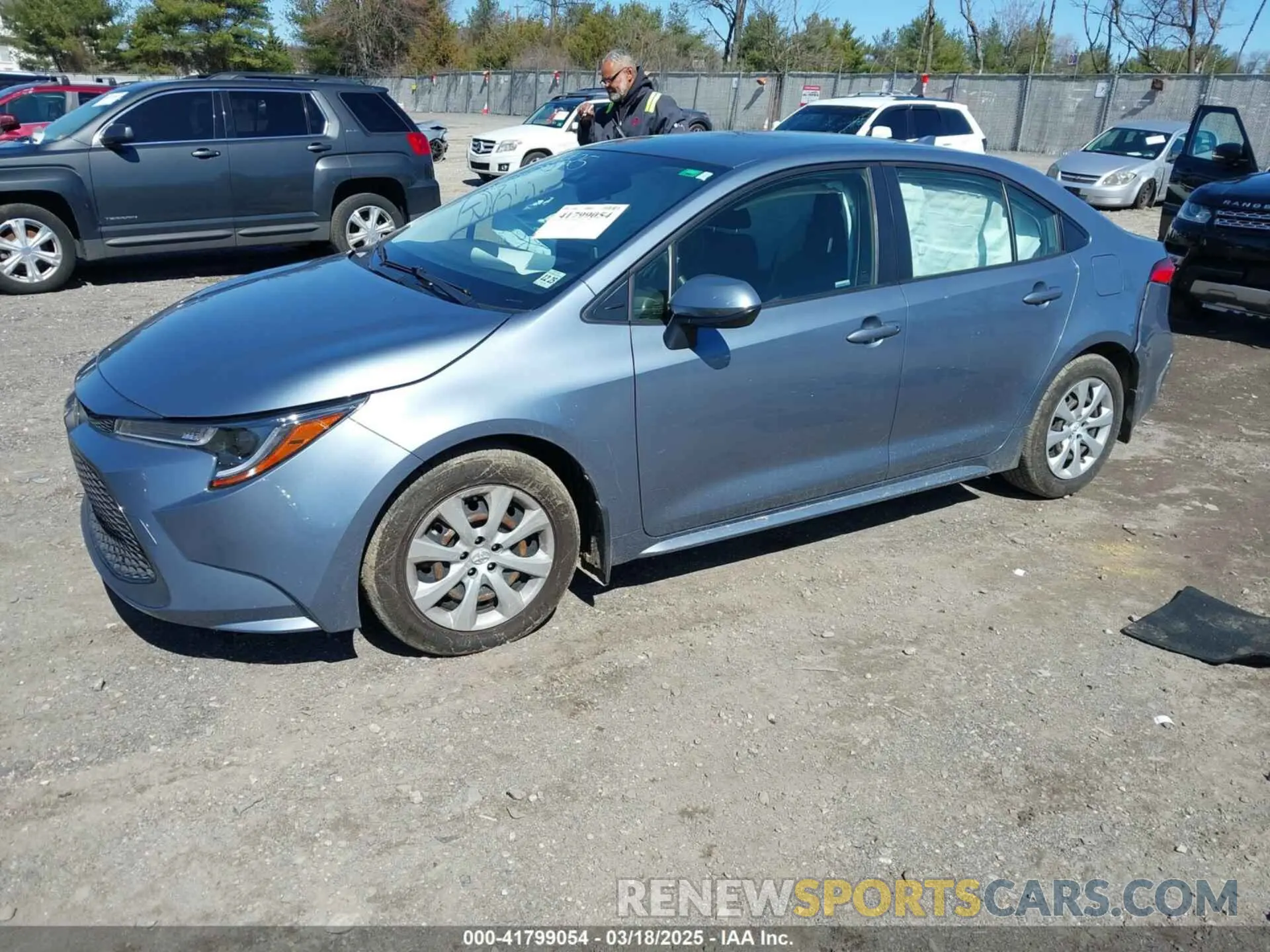 2 fotografías del automóvil dañado JTDEPMAE7MJ151646 TOYOTA COROLLA 2021