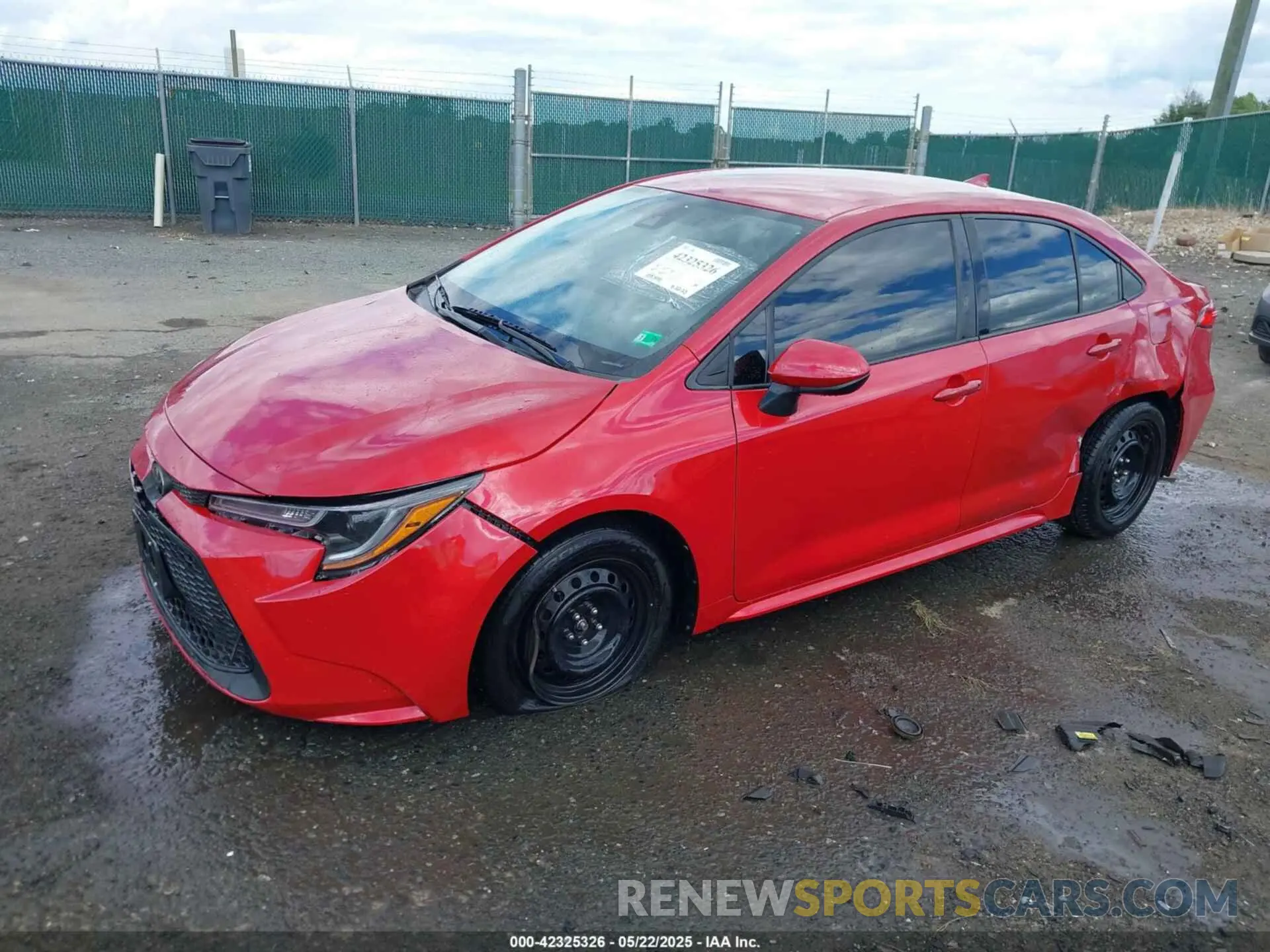2 fotografías del automóvil dañado JTDEPMAE7MJ154062 TOYOTA COROLLA 2021