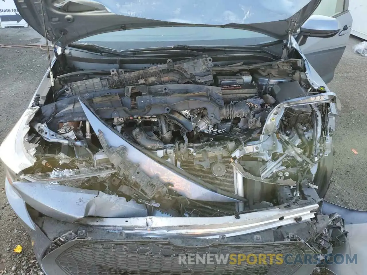 11 fotografías del automóvil dañado JTDEPMAE7MJ171475 TOYOTA COROLLA 2021
