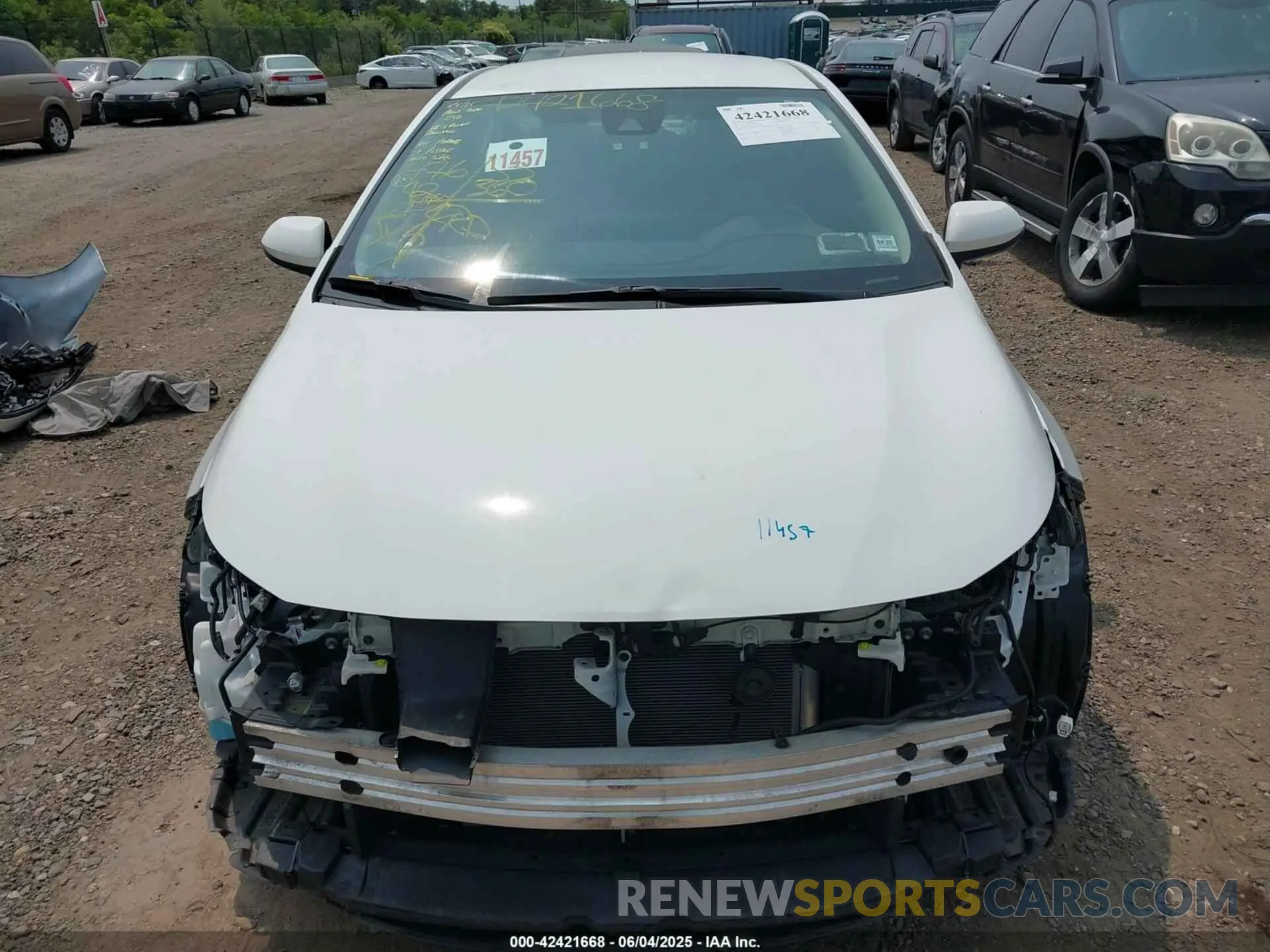 12 fotografías del automóvil dañado JTDEPMAE7MJ172030 TOYOTA COROLLA 2021
