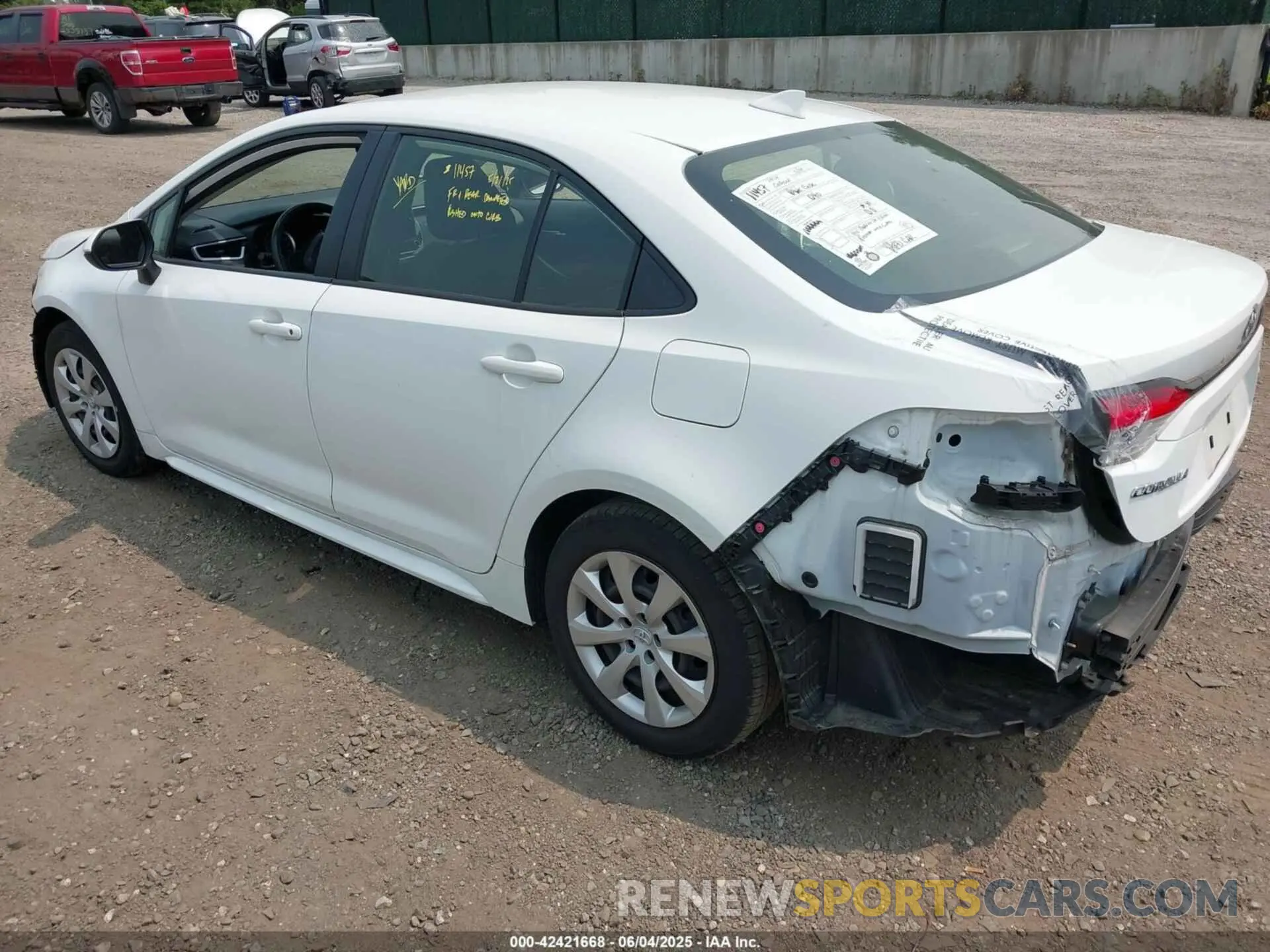 3 fotografías del automóvil dañado JTDEPMAE7MJ172030 TOYOTA COROLLA 2021