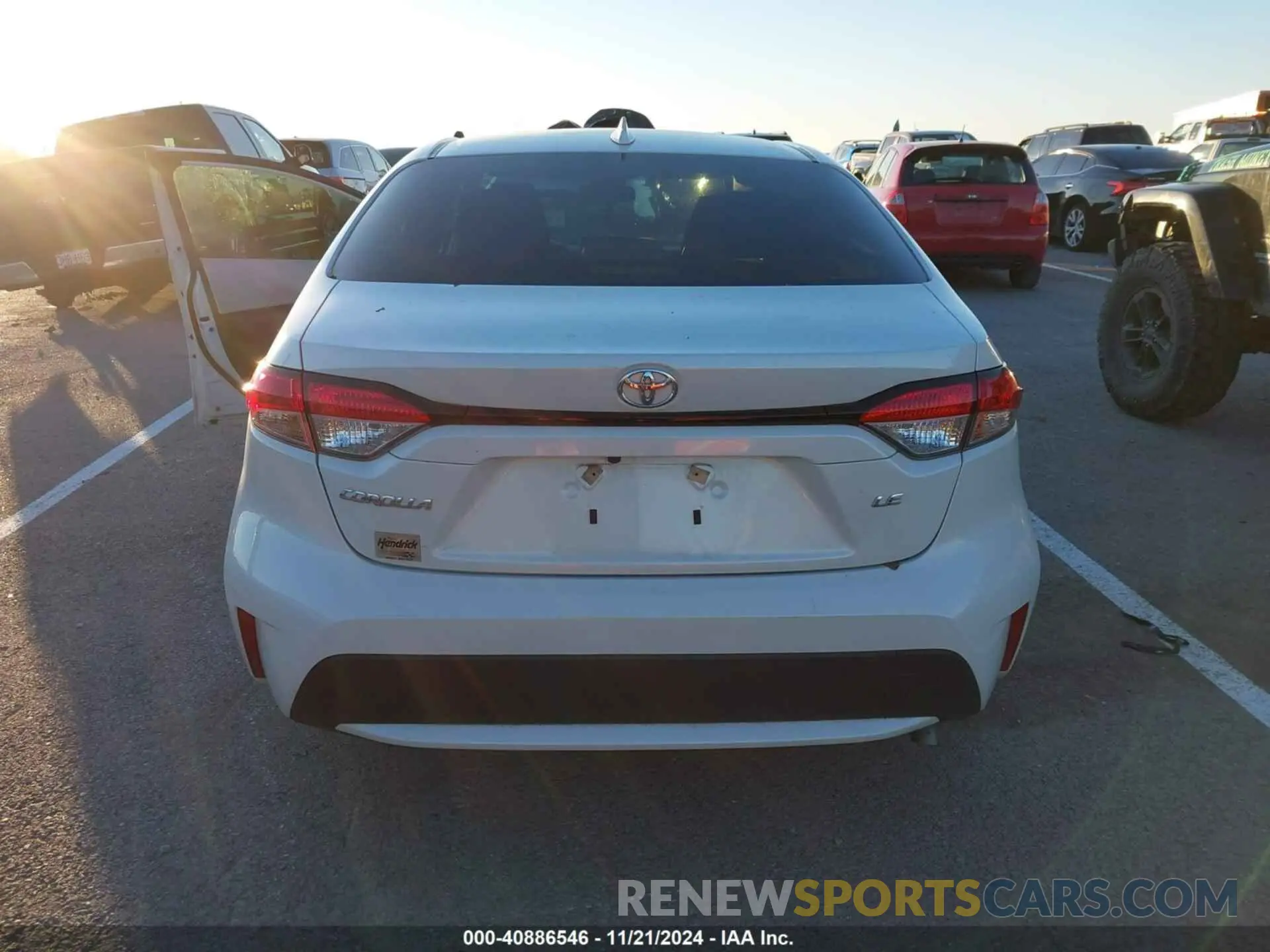 16 fotografías del automóvil dañado JTDEPMAE8MJ133480 TOYOTA COROLLA 2021