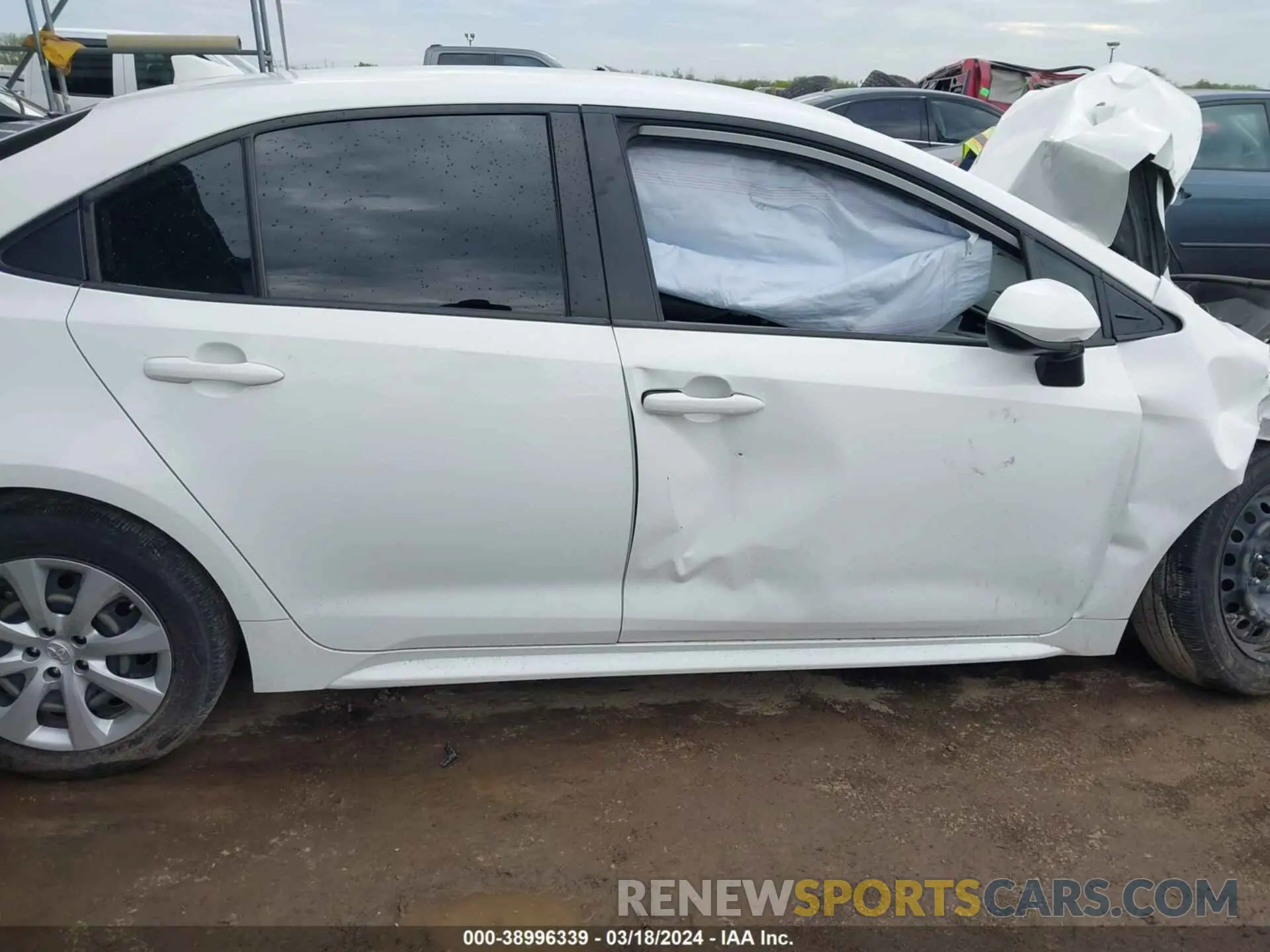 12 fotografías del automóvil dañado JTDEPMAE9MJ145234 TOYOTA COROLLA 2021