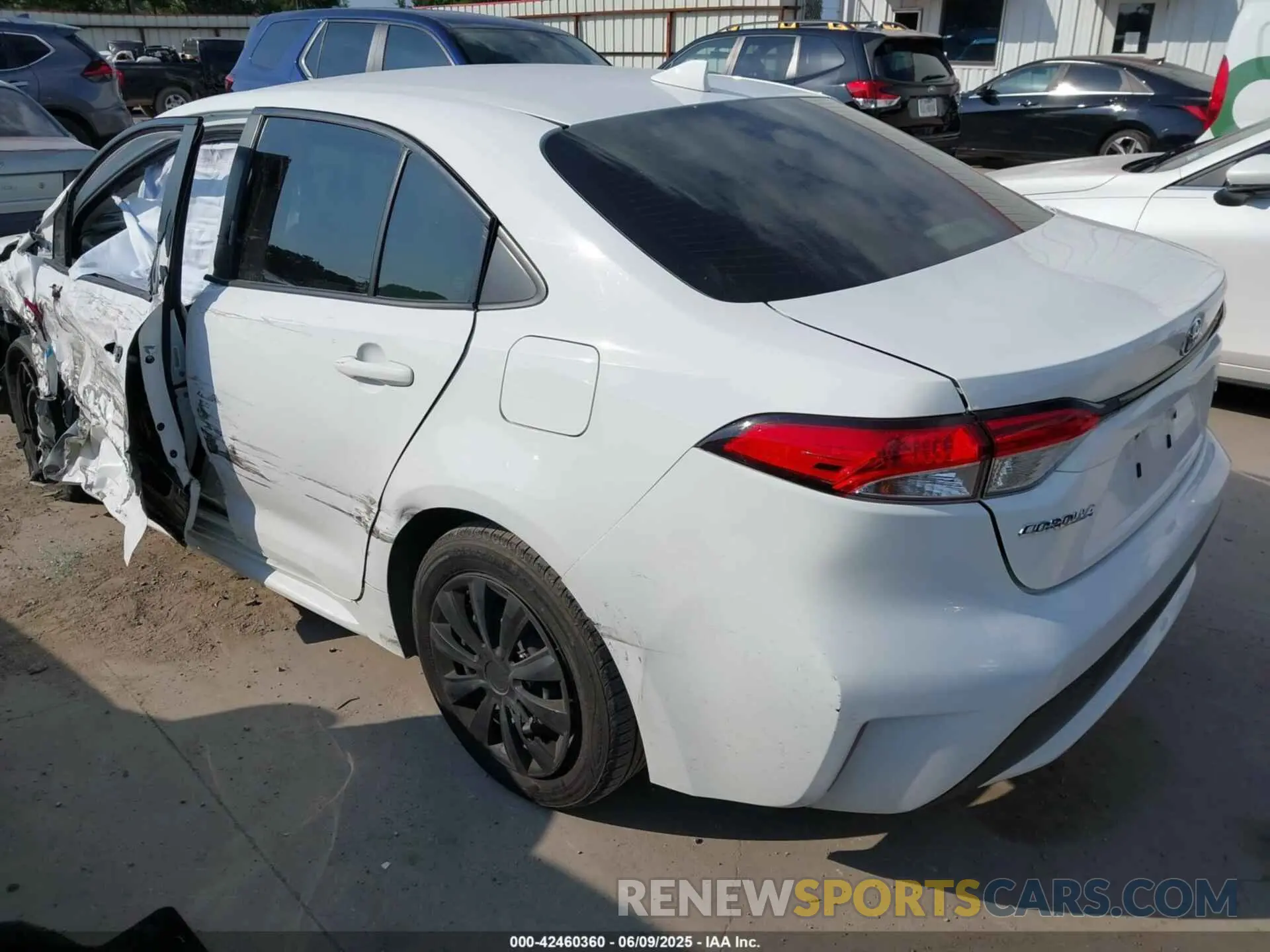 3 fotografías del automóvil dañado JTDEPMAE9MJ159201 TOYOTA COROLLA 2021