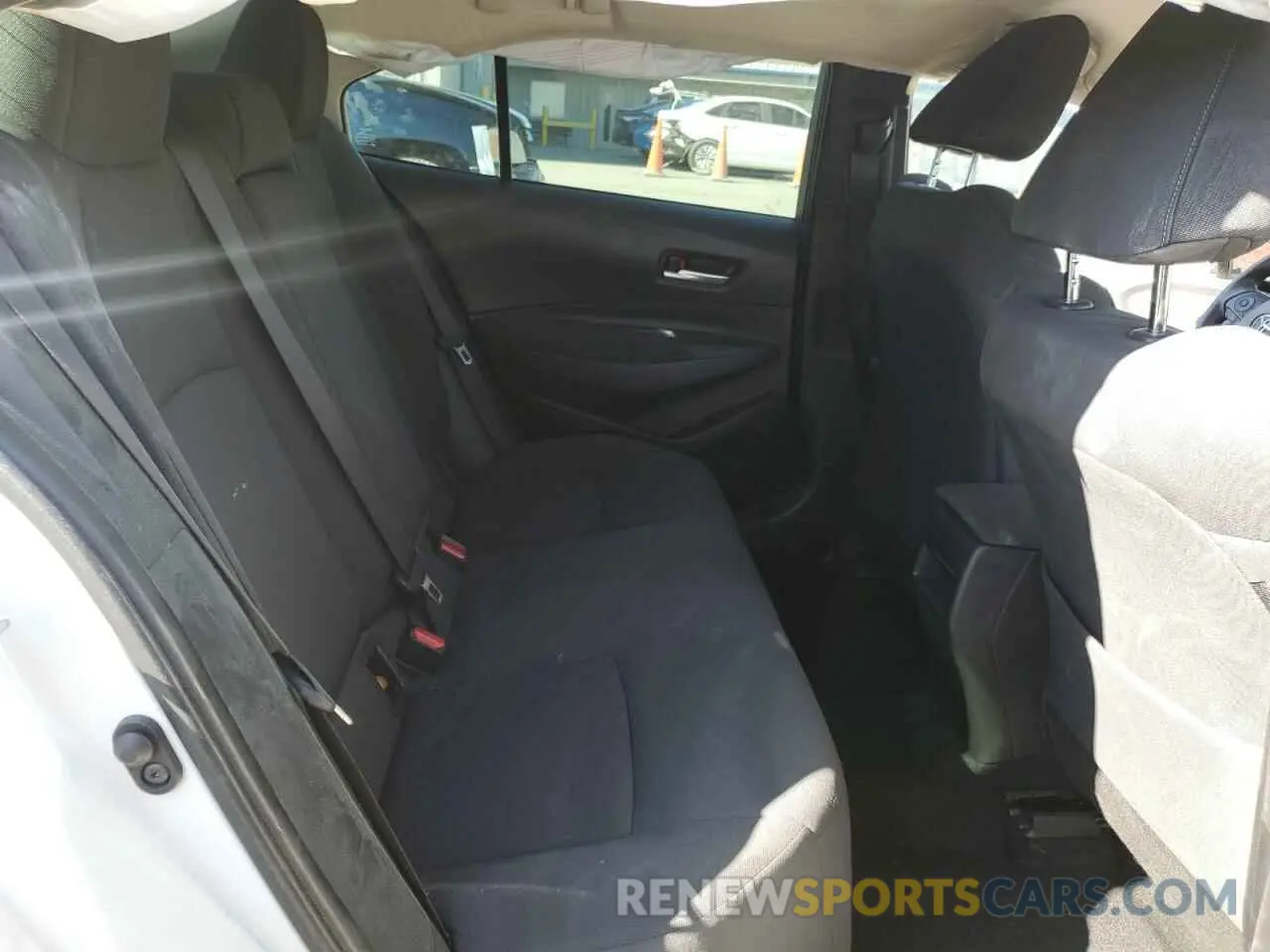 10 fotografías del automóvil dañado JTDEPMAE9MJ167444 TOYOTA COROLLA 2021