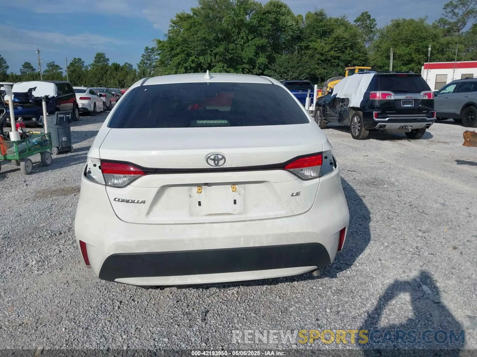 17 fotografías del automóvil dañado JTDEPMAE9MJ171204 TOYOTA COROLLA 2021